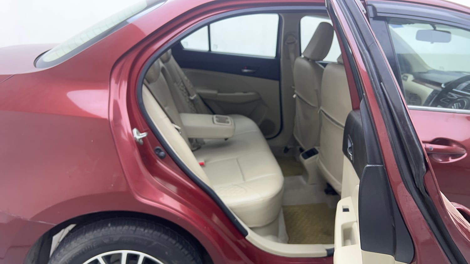 Used 2017 Maruti Suzuki Dzire ZXi Plus Petrol Manual interior RIGHT SIDE REAR DOOR CABIN VIEW