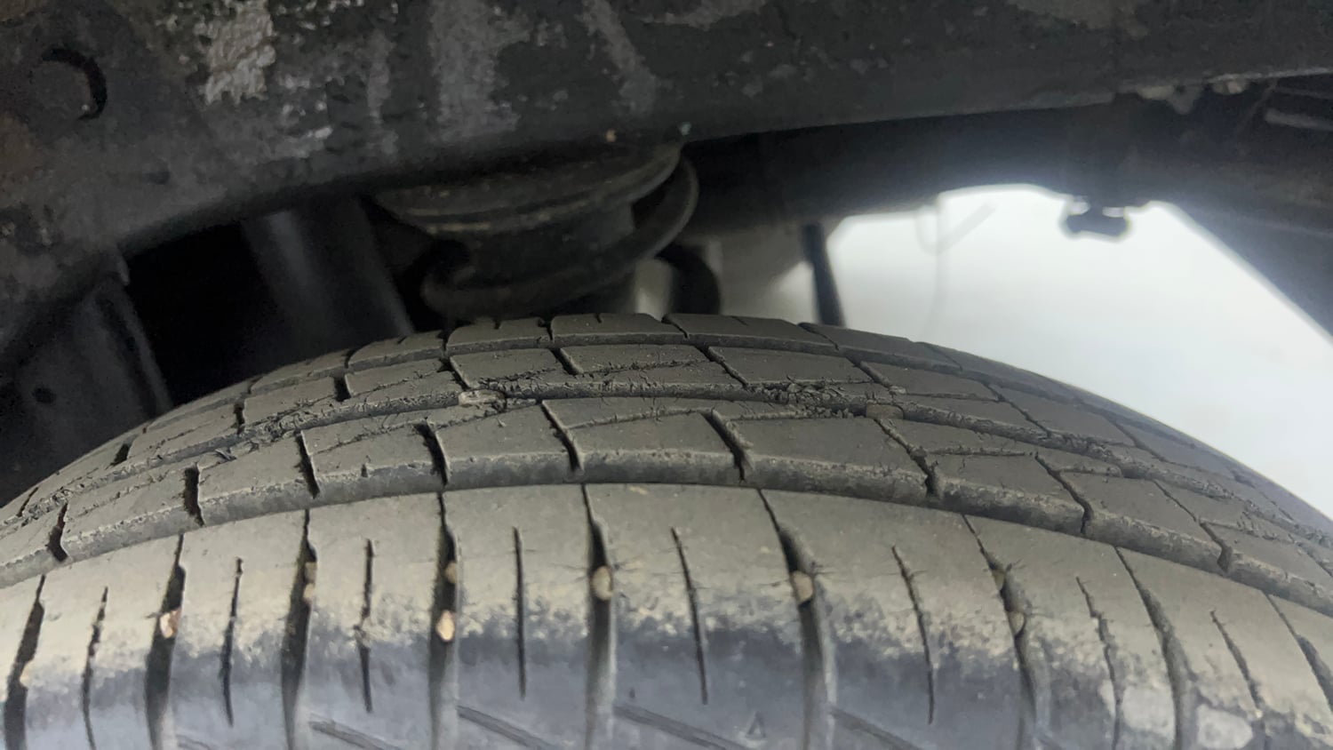 Used 2021 Maruti Suzuki Alto 800 Vxi Plus Petrol Manual tyres LEFT REAR TYRE TREAD VIEW