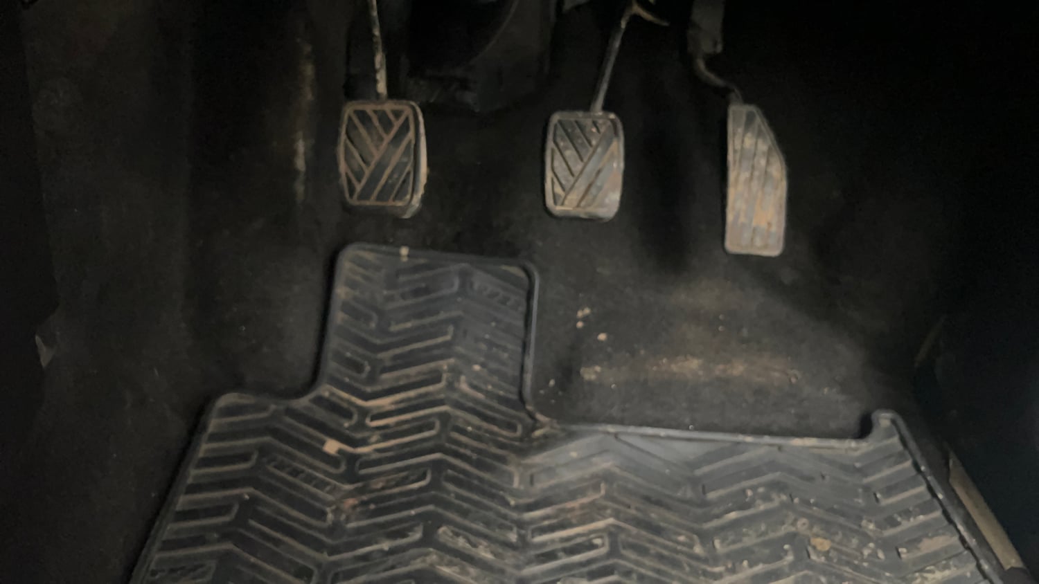 Used 2020 Maruti Suzuki Ignis Sigma 1.2 MT Petrol Manual interior PEDALS VIEW