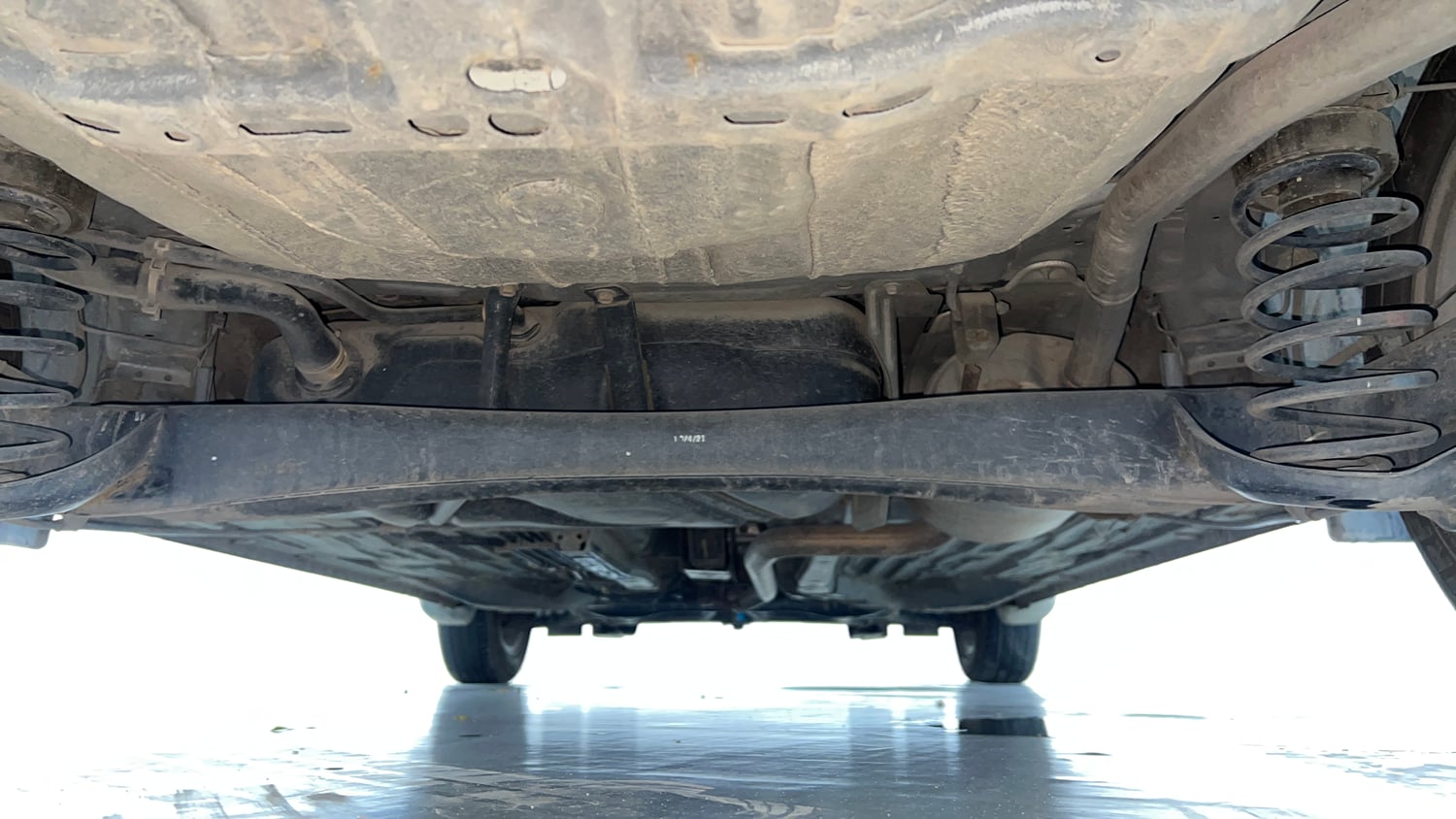 Used 2021 Honda Amaze 1.2 VX CVT Petrol Petrol Automatic extra REAR UNDERBODY VIEW (TAKEN FROM REAR)