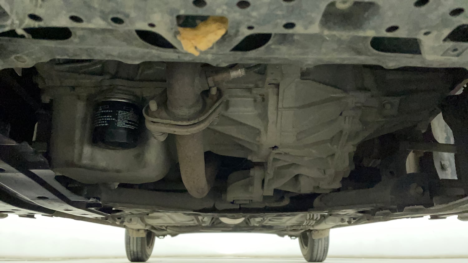 Used 2020 Maruti Suzuki Swift VXi AMT Petrol Automatic extra FRONT LEFT UNDERBODY VIEW