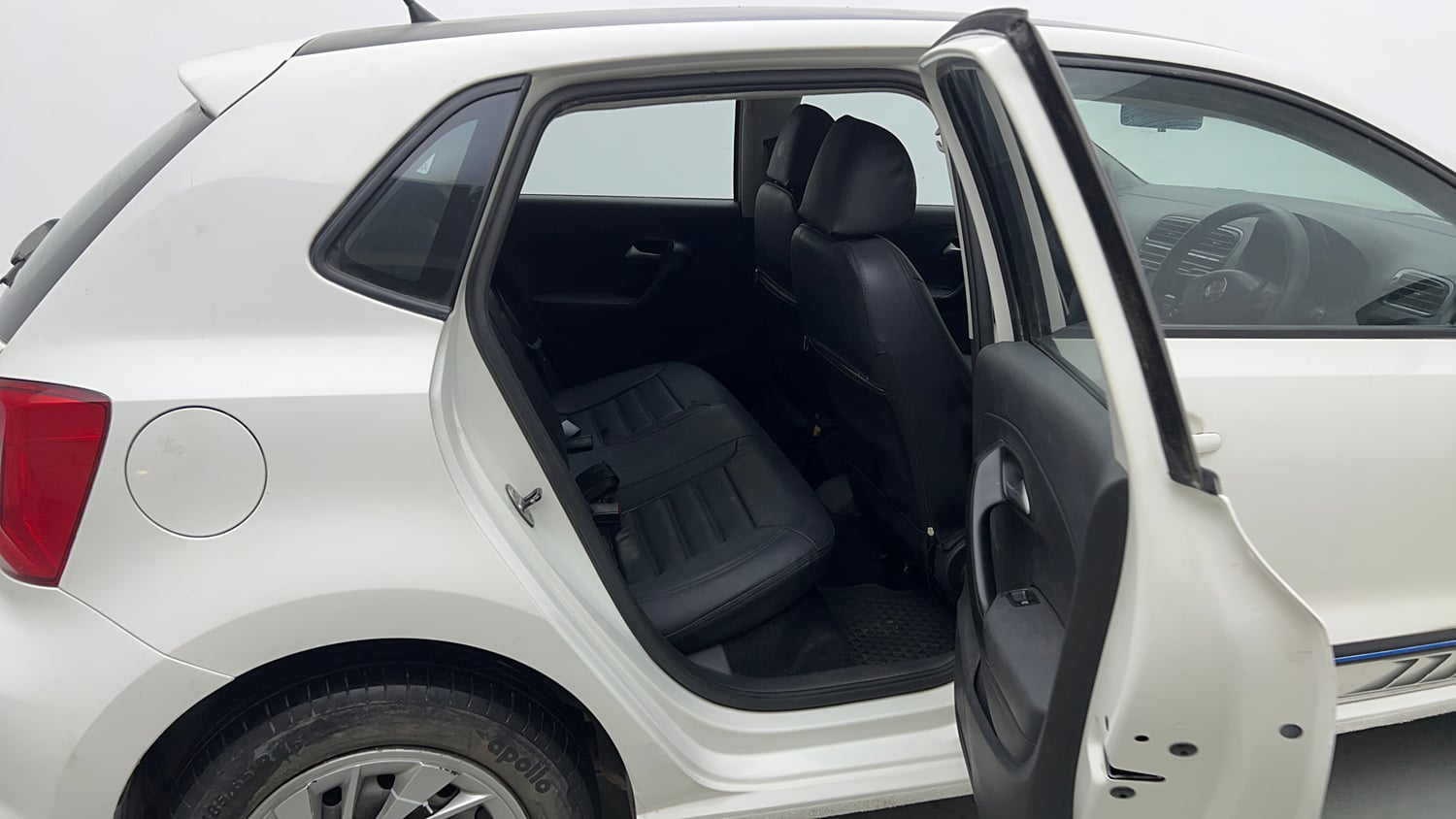 Used 2018 Volkswagen Polo Comfortline 1.0L (P) Petrol Manual interior RIGHT SIDE REAR DOOR CABIN VIEW