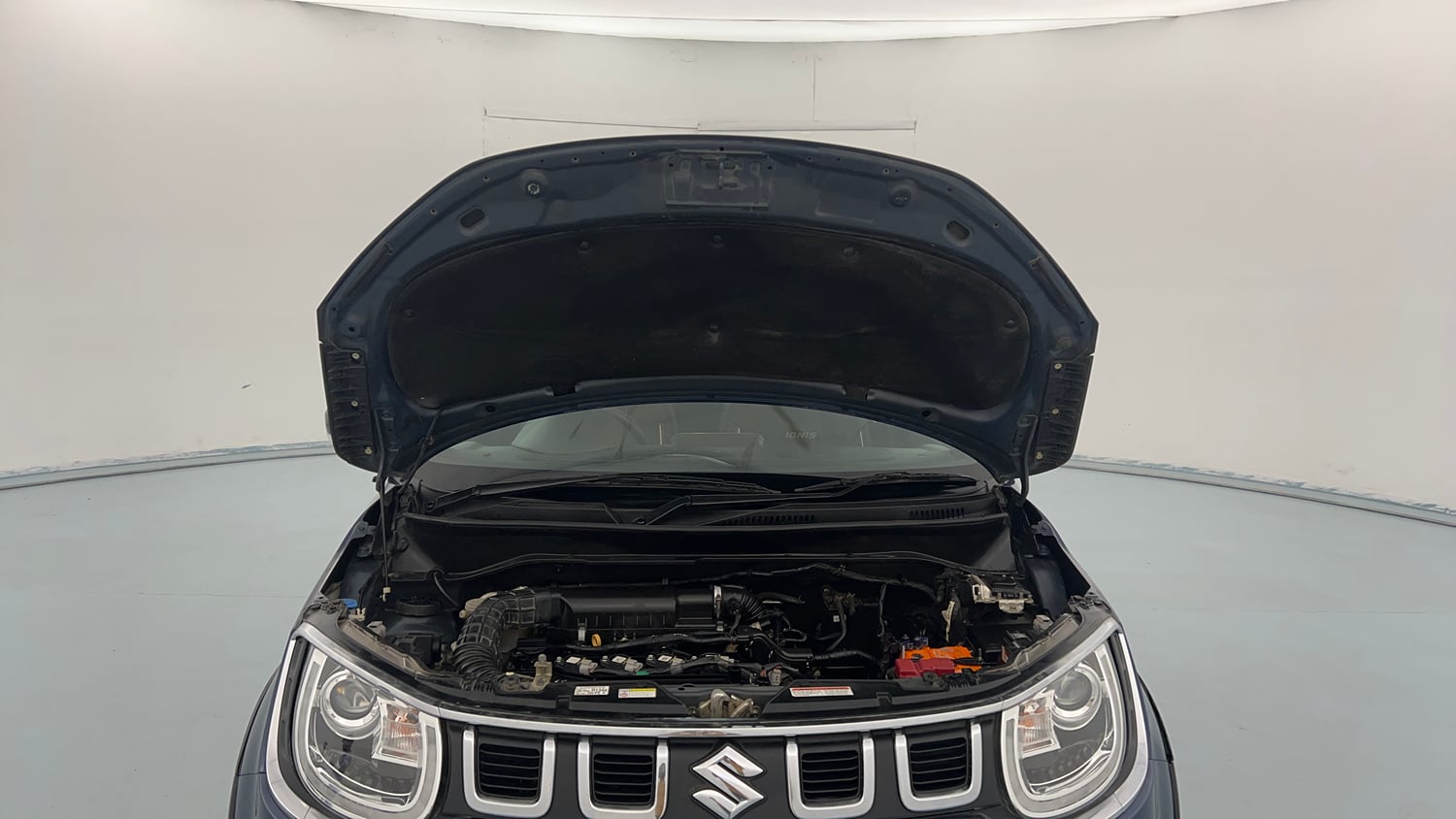 Used 2022 Maruti Suzuki Ignis Alpha 1.2 MT Petrol Manual engine ENGINE & BONNET OPEN FRONT VIEW