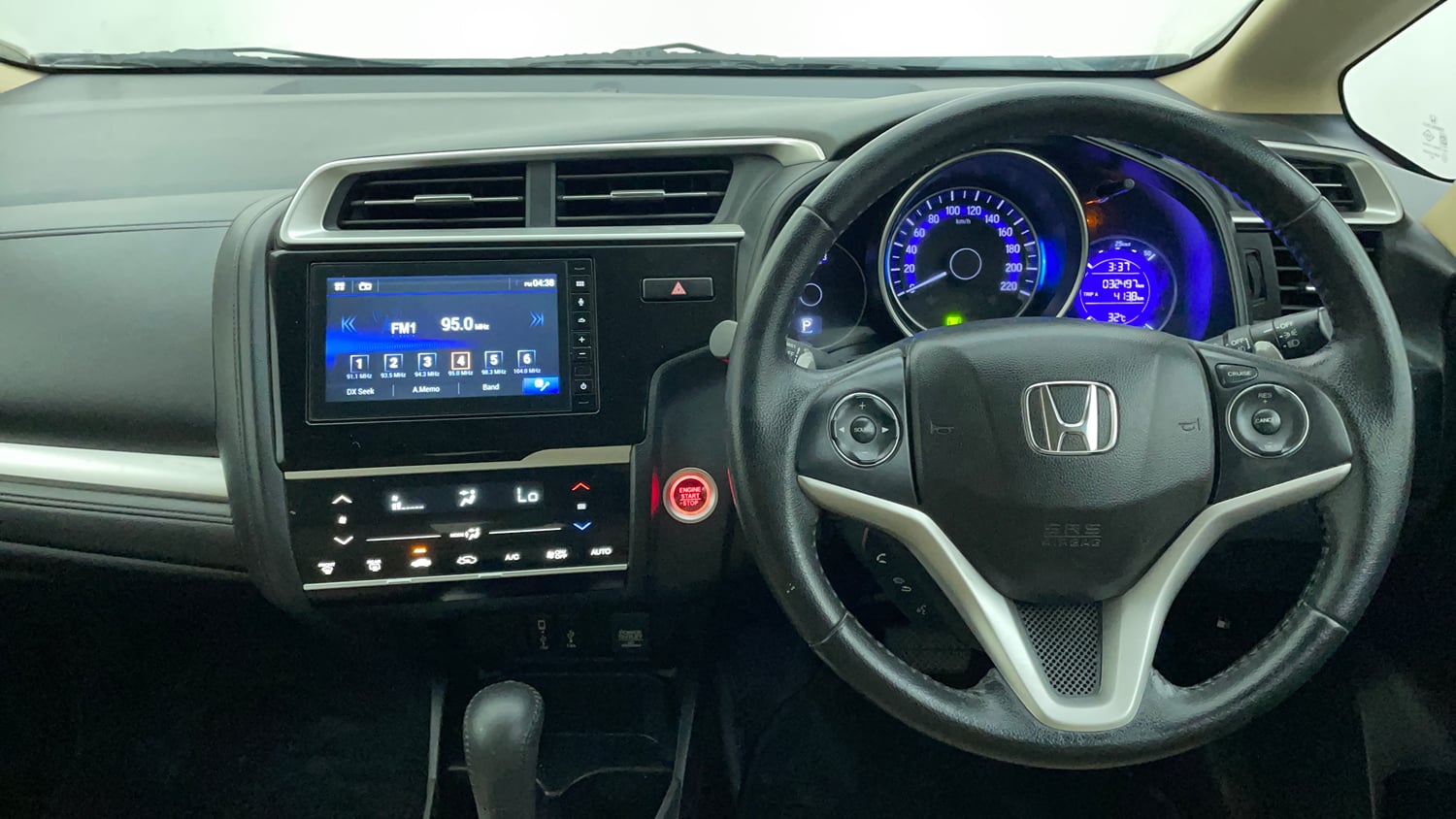 Used 2020 Honda Jazz ZX CVT Petrol Automatic interior STEERING VIEW