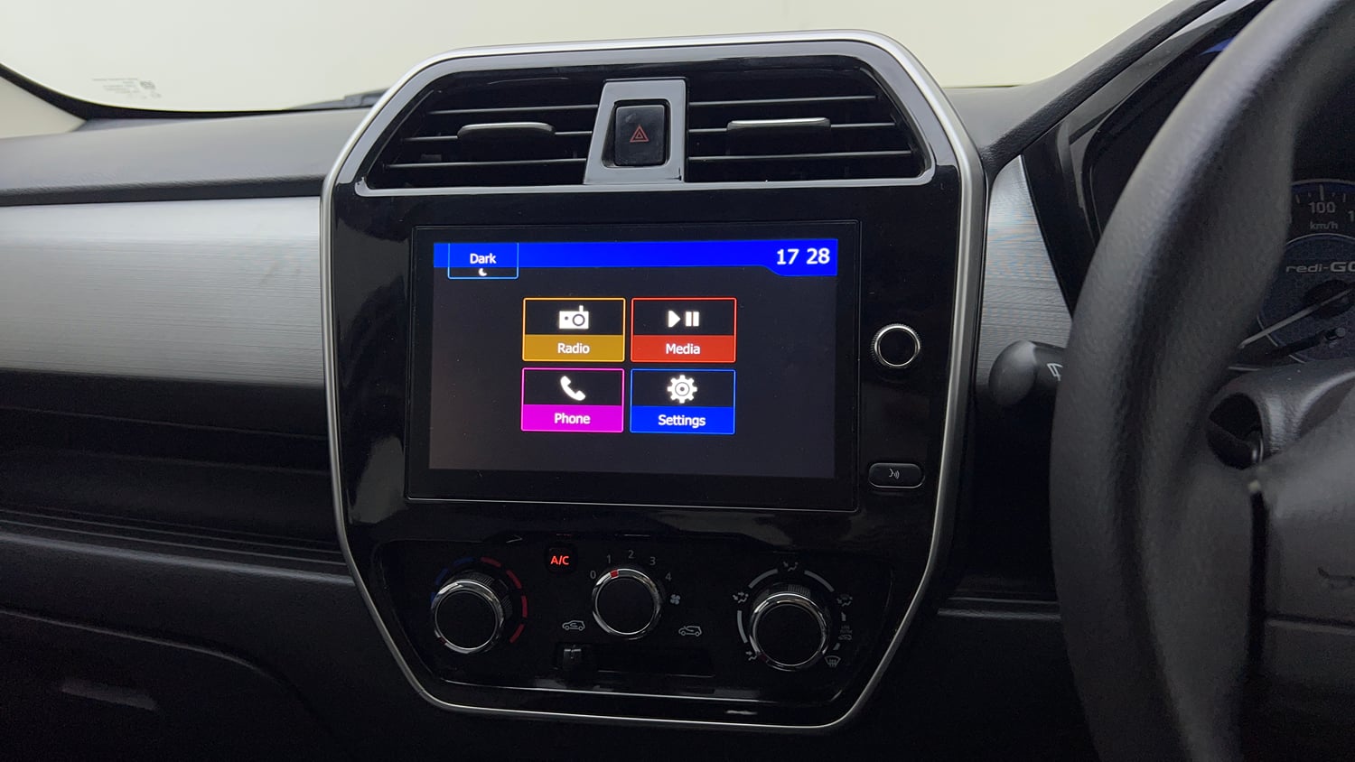 Used 2021 Datsun Redi-GO T(O) 1.0 AMT Petrol Automatic top_features Integrated (in-dash) music system