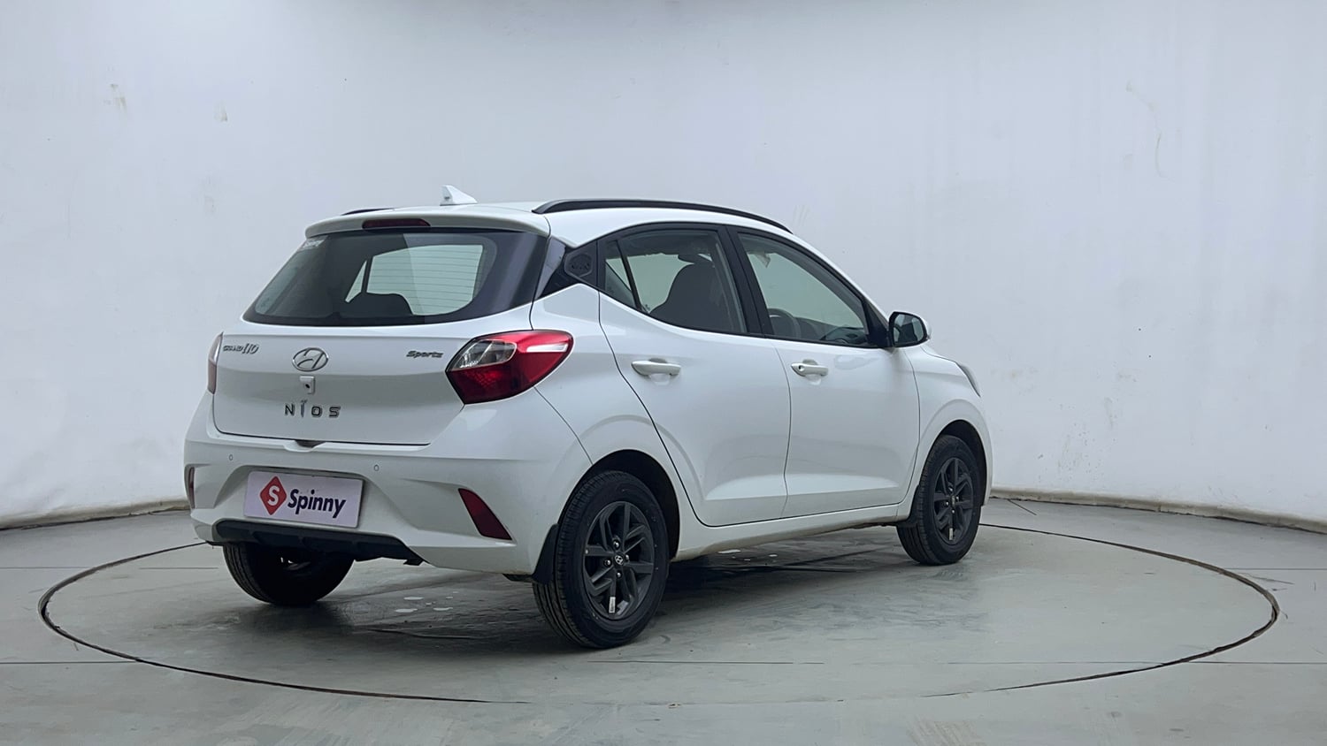 Used 2022 Hyundai Grand i10 Nios Sportz 1.2 Kappa VTVT Petrol Manual exterior RIGHT REAR CORNER VIEW