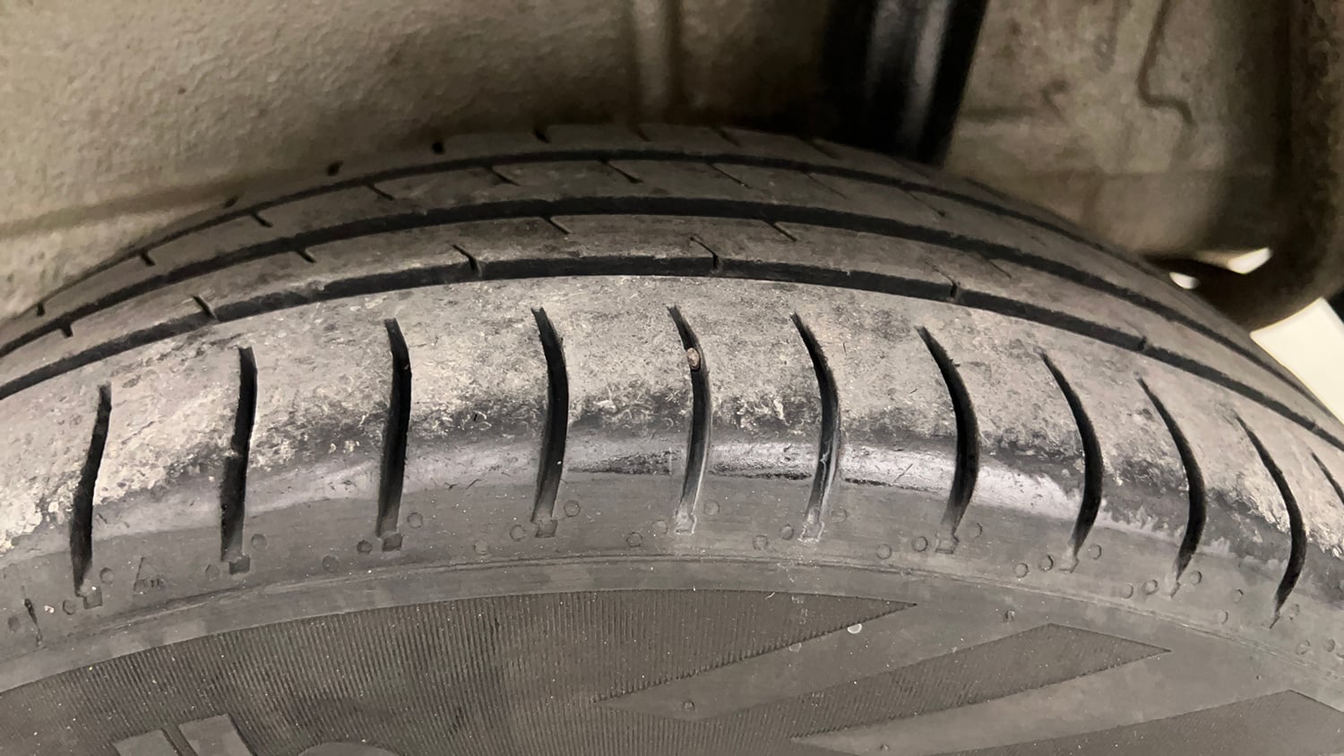 Used 2019 Maruti Suzuki Wagon R VXi 1.2 Petrol Manual tyres LEFT REAR TYRE TREAD VIEW