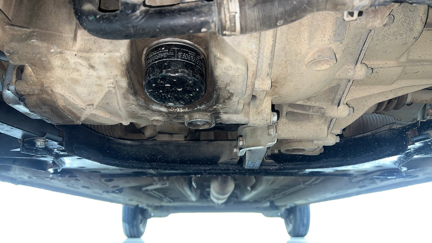 Used 2020 Renault Triber RXL Petrol Manual extra FRONT LEFT UNDERBODY VIEW