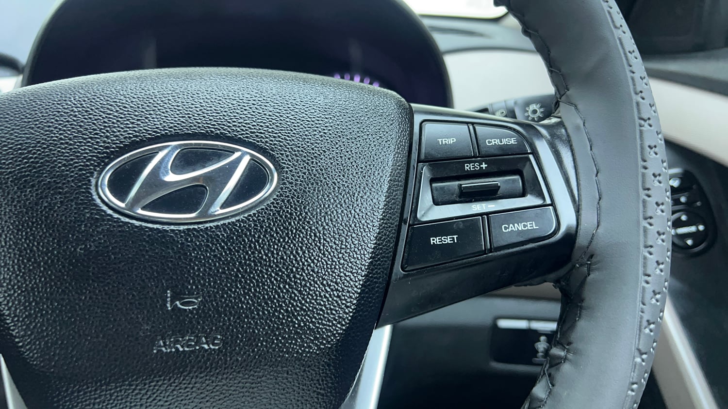 Used 2019 Hyundai Creta SX 1.6 Petrol Petrol Manual top_features Cruise control
