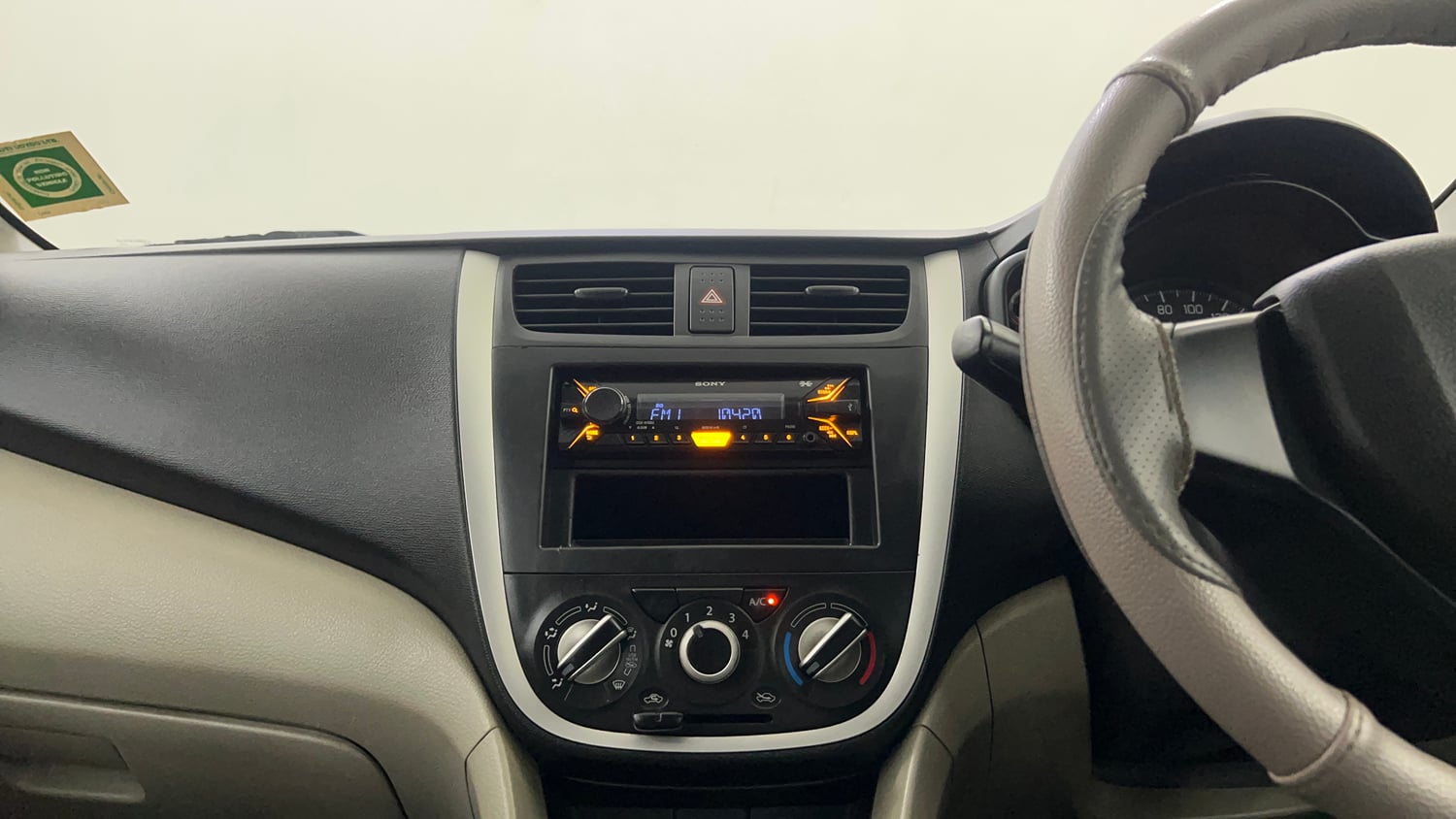 Used 2017 Maruti Suzuki Celerio VXI  CNG (Outside Fitted) Cng Manual interior MUSIC SYSTEM & AC CONTROL VIEW