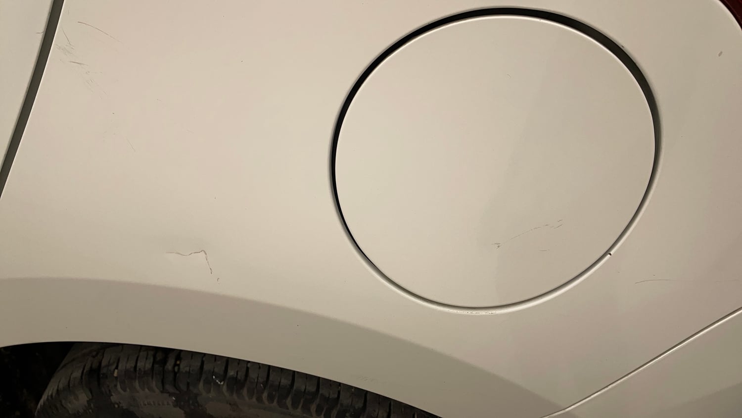 Used 2020 Maruti Suzuki Swift VXi AMT Petrol Automatic dents MINOR SCRATCH