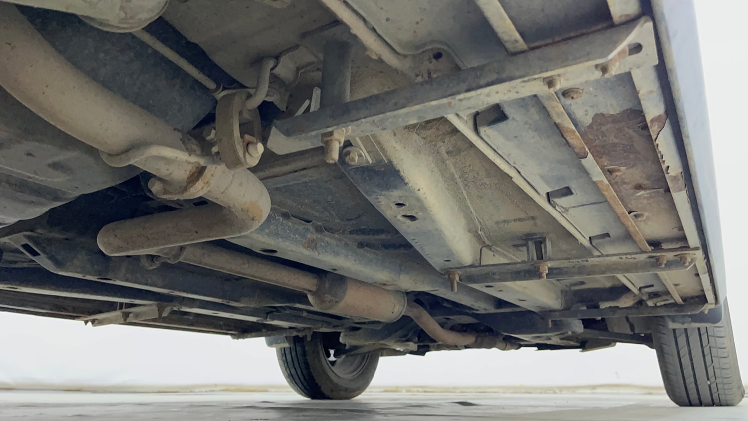 Used 2022 Tata Nexon XZ Plus (Premium) Petrol Manual extra REAR RIGHT UNDERBODY VIEW