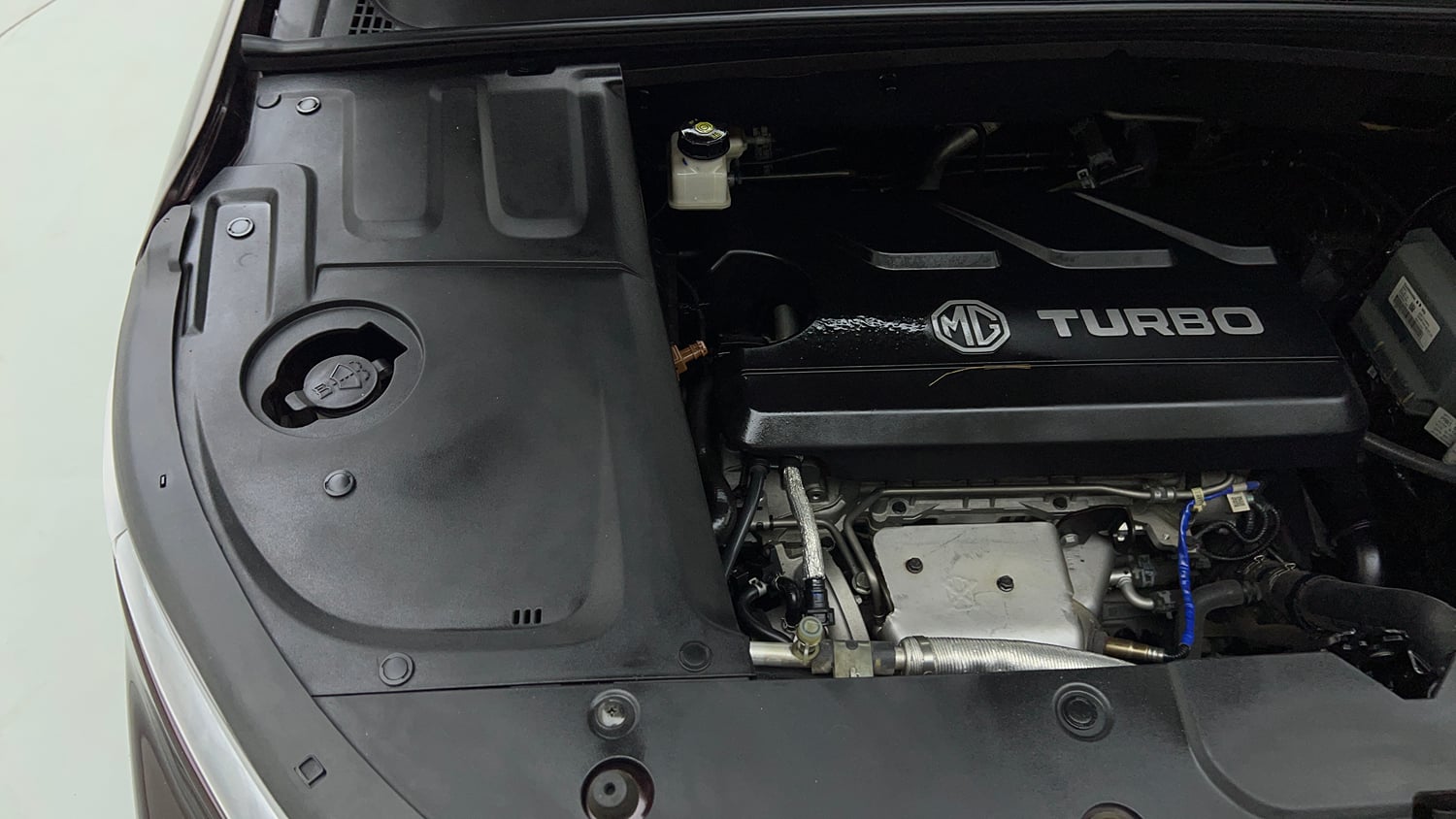 Used 2021 MG Motors Hector Sharp 1.5 Petrol CVT Petrol Automatic engine ENGINE RIGHT SIDE VIEW