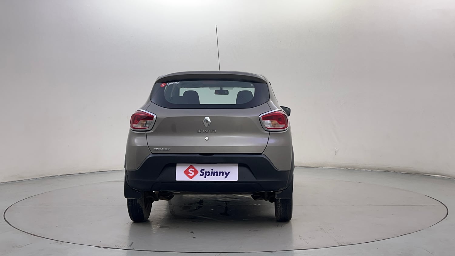 Used 2016 Renault Kwid RXT Petrol Manual exterior BACK VIEW