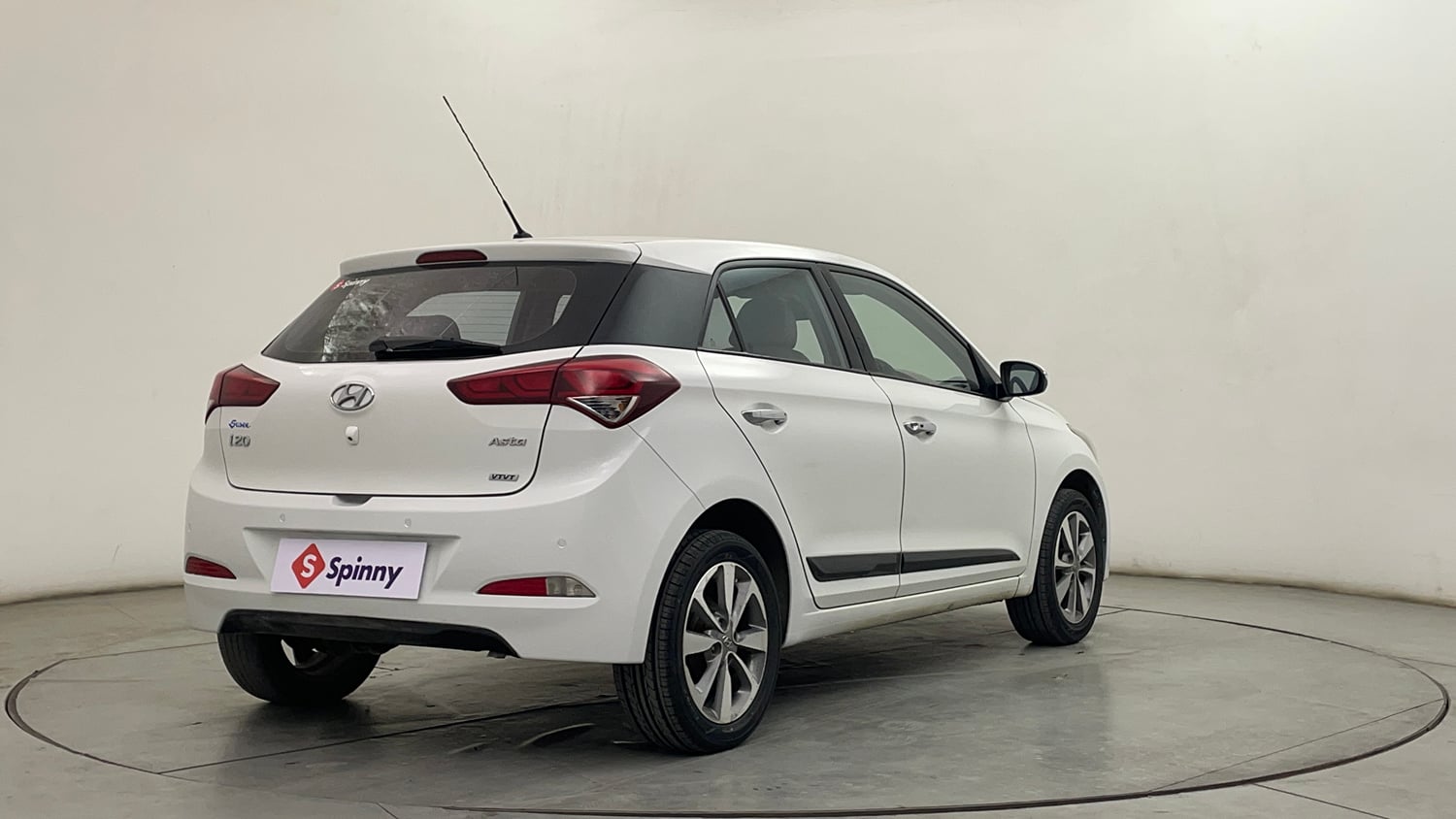 Used 2014 Hyundai Elite i20 Asta 1.2 Petrol Manual exterior RIGHT REAR CORNER VIEW