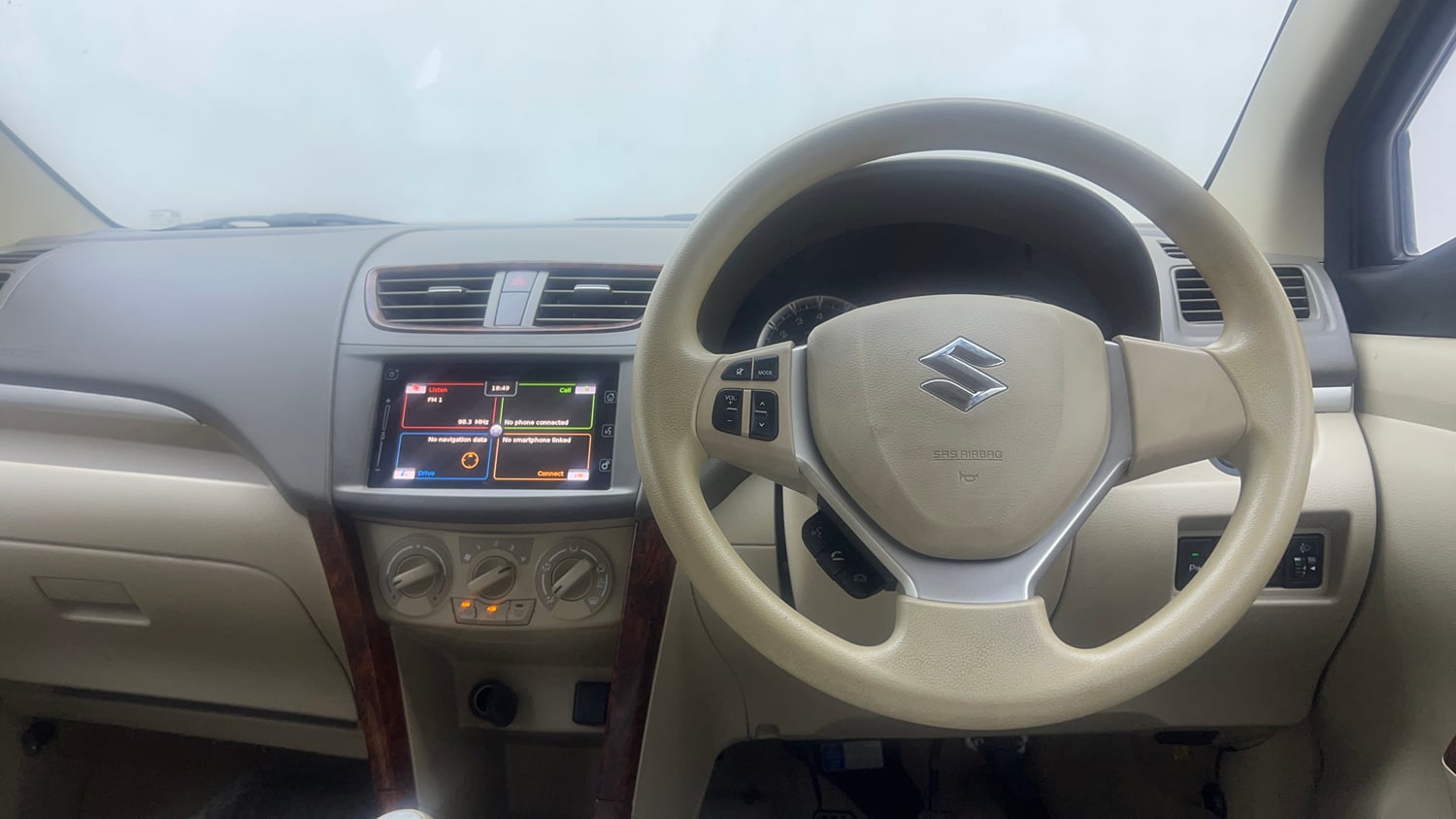 Used 2016 Maruti Suzuki Ertiga ZXI+ Petrol Manual interior STEERING VIEW