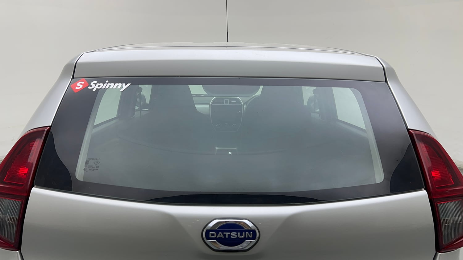 Used 2021 Datsun Redi-GO T(O) 1.0 AMT Petrol Automatic exterior BACK WINDSHIELD VIEW