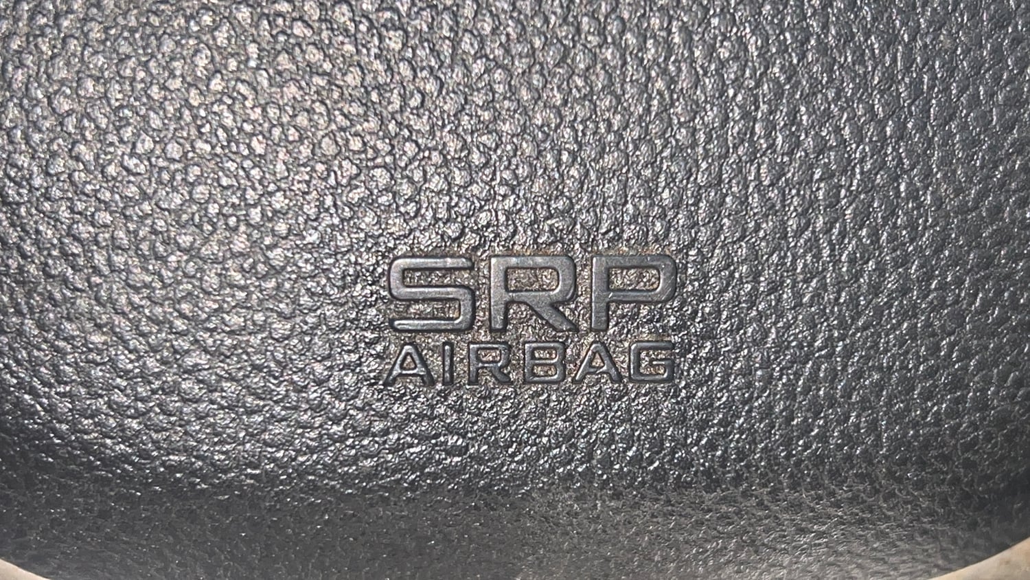 Used 2020 Renault Triber RXZ Petrol Manual top_features Airbags