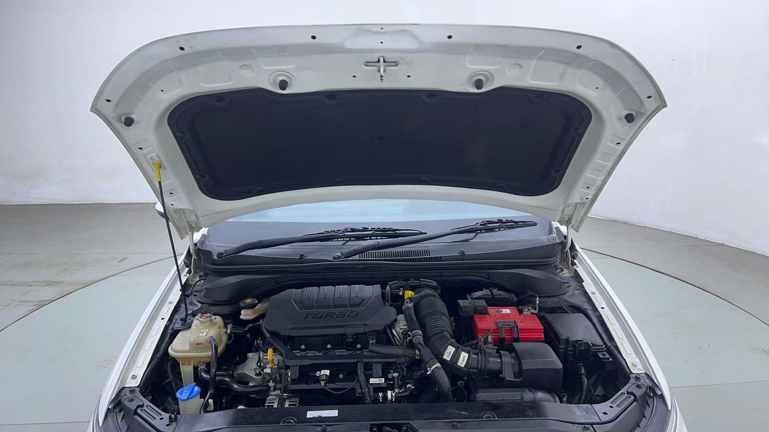 Used 2023 Hyundai Verna SX (O) 1.5 Turbo Petrol DCT Petrol Automatic engine ENGINE & BONNET OPEN FRONT VIEW
