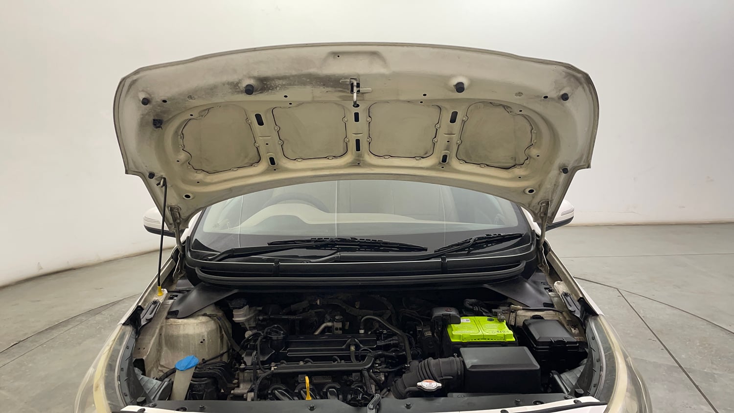 Used 2014 Hyundai Elite i20 Asta 1.2 Petrol Manual engine ENGINE & BONNET OPEN FRONT VIEW