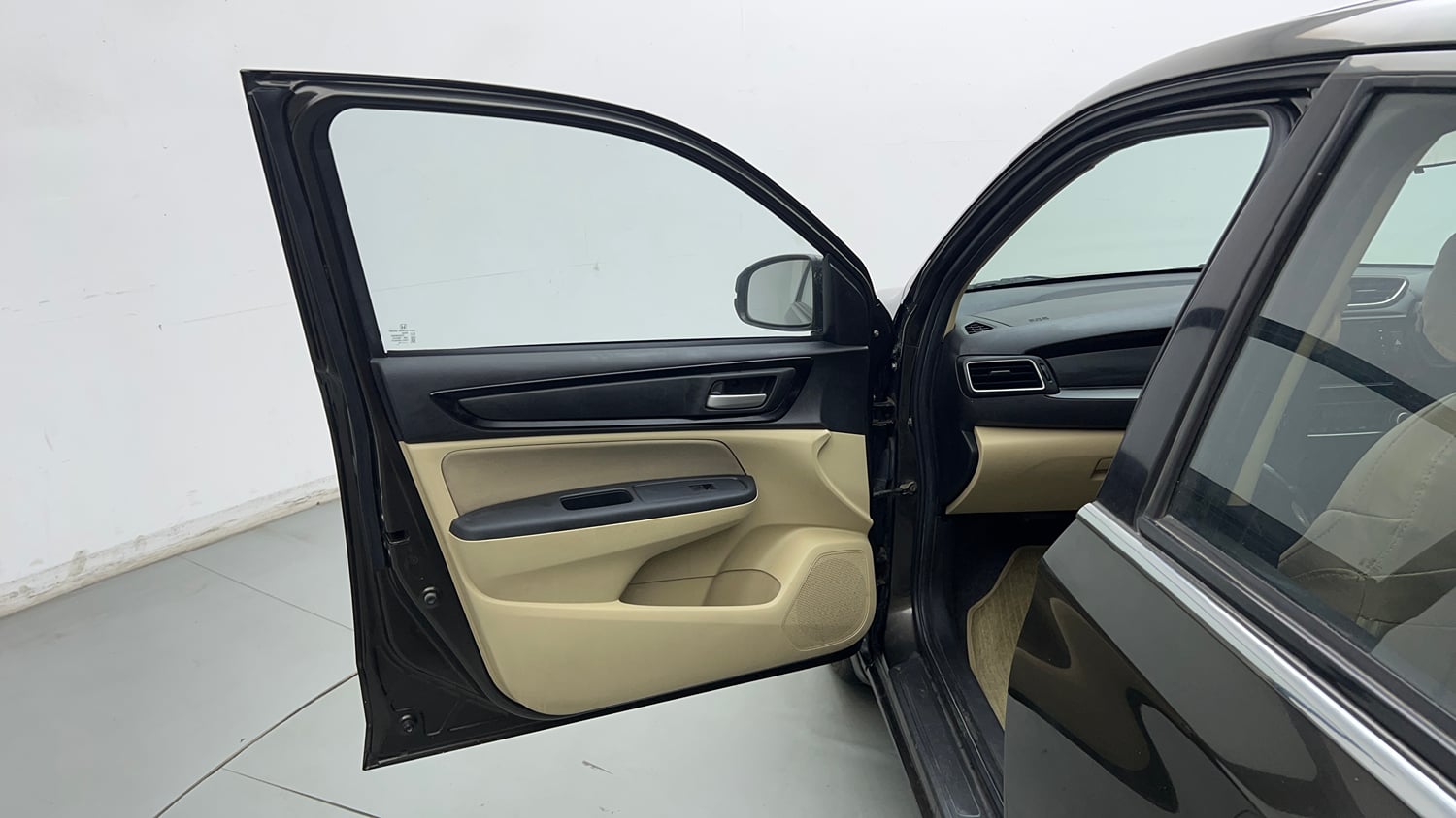 Used 2021 Honda Amaze 1.2 VX CVT Petrol Petrol Automatic interior LEFT FRONT DOOR OPEN VIEW