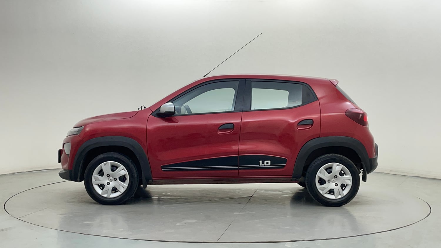 Used 2024 Renault Kwid RXT 1.0L AMT Petrol Automatic exterior LEFT SIDE VIEW
