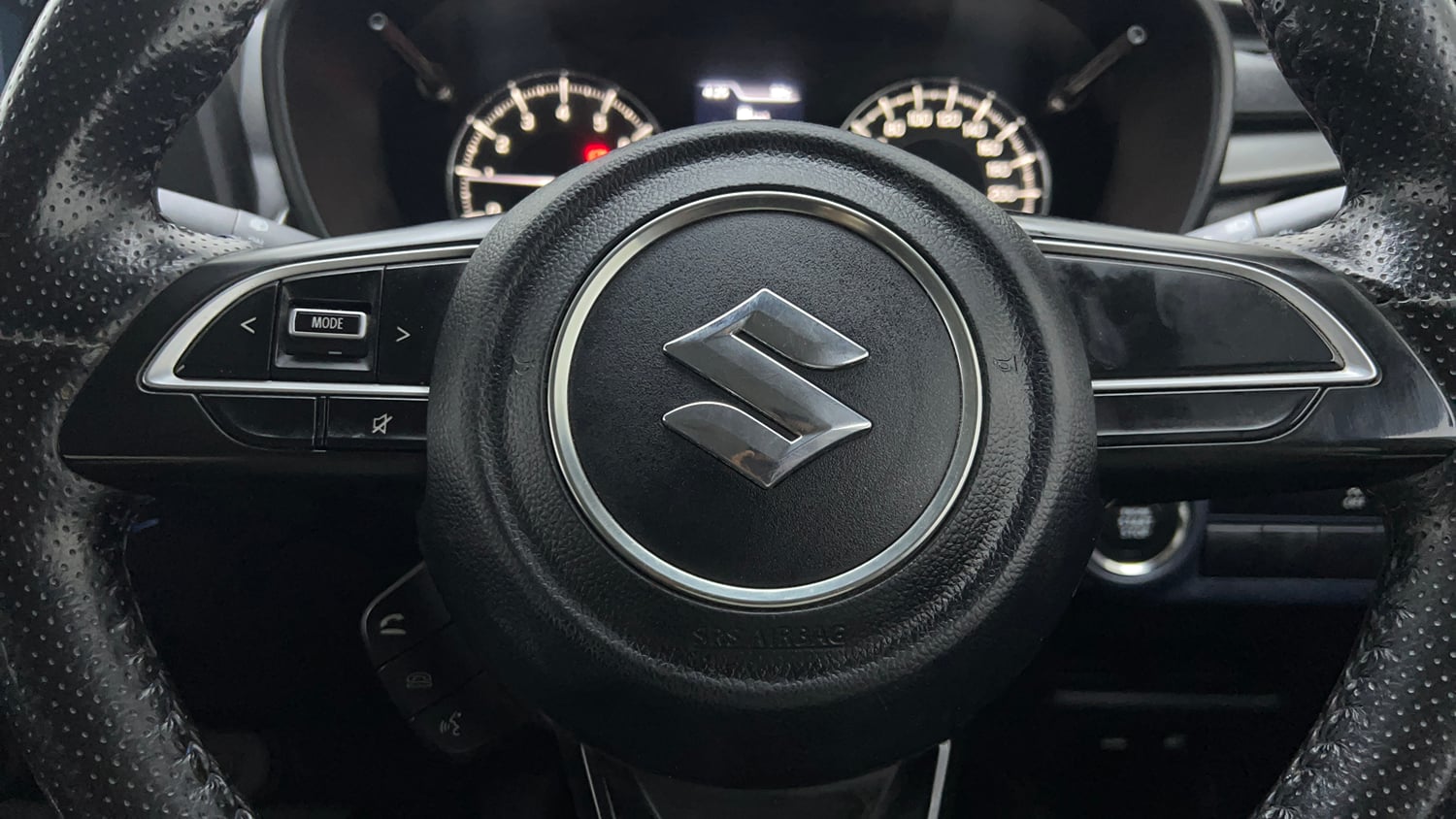 Used 2024 Maruti Suzuki Baleno Zeta MT Petrol Manual top_features Airbags