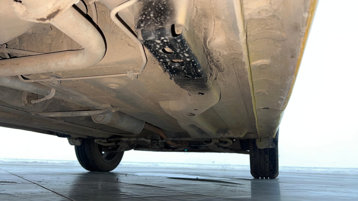 Used 2020 Tata Tiago XZ Plus Petrol Manual extra REAR RIGHT UNDERBODY VIEW