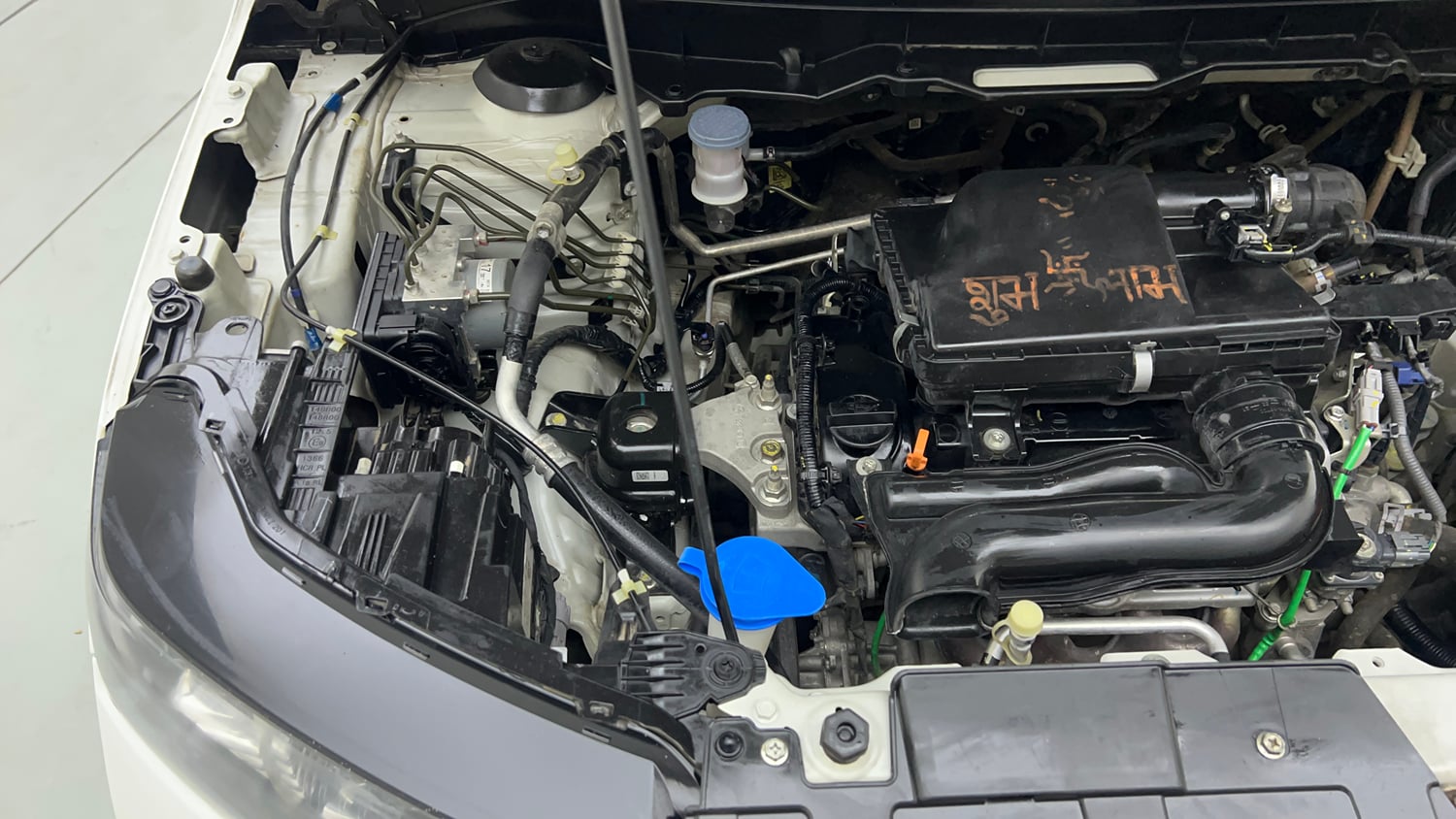 Used 2023 Maruti Suzuki Brezza ZXi Petrol Manual engine ENGINE RIGHT SIDE VIEW