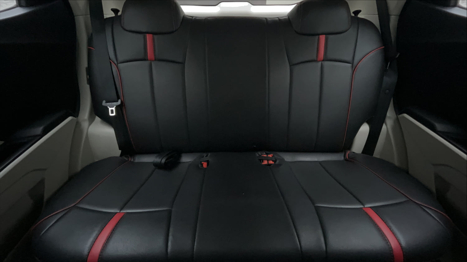 Used 2023 Mahindra XUV 300 W4 1.2 Petrol Petrol Manual interior REAR SEAT CONDITION VIEW