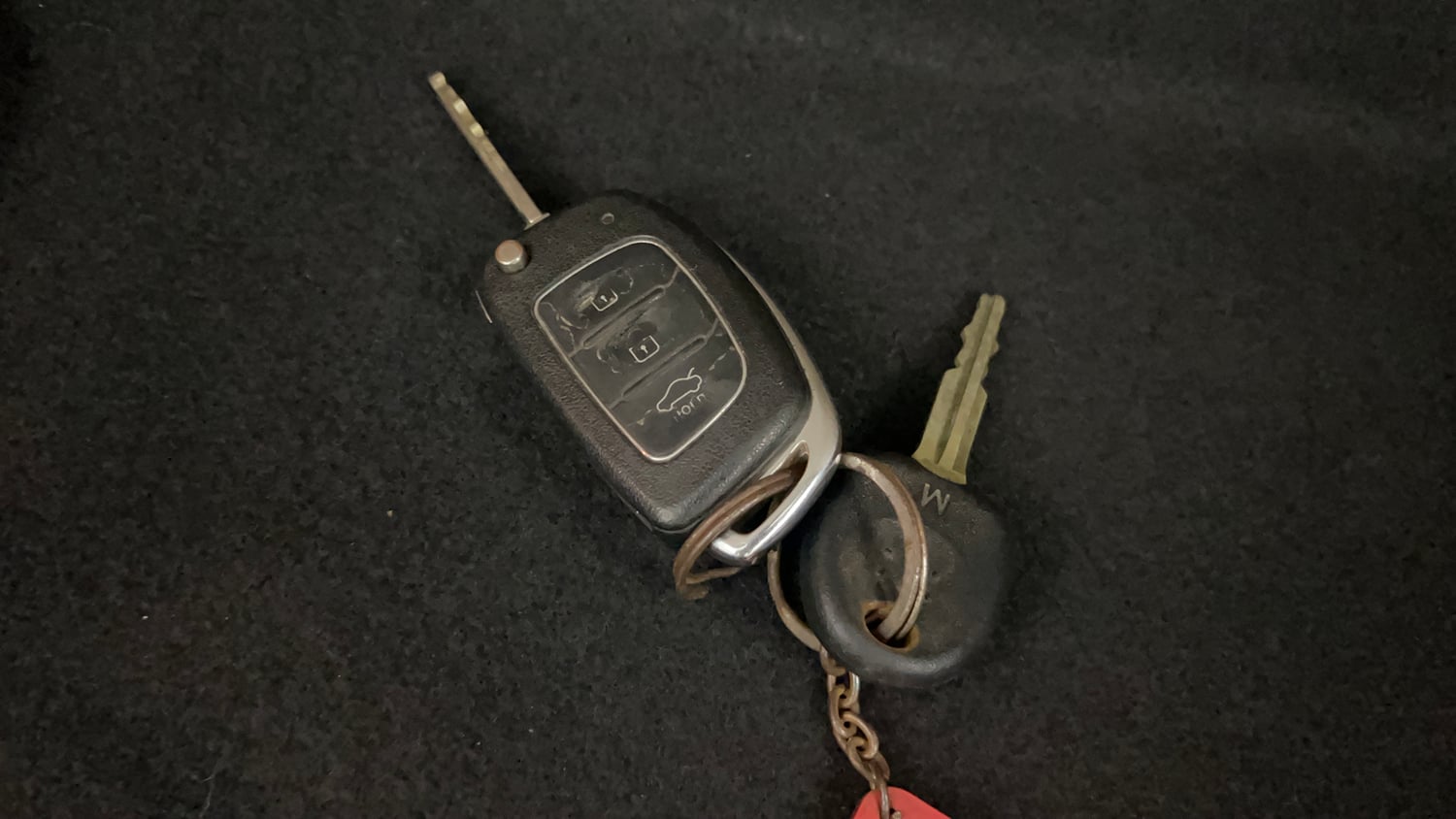 Used 2013 Hyundai i20 Magna (O) 1.2 Petrol Manual extra CAR KEY VIEW