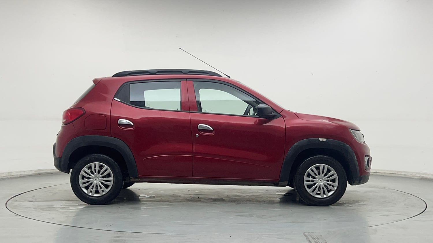 Used 2016 Renault Kwid RXT Petrol Manual exterior RIGHT SIDE VIEW