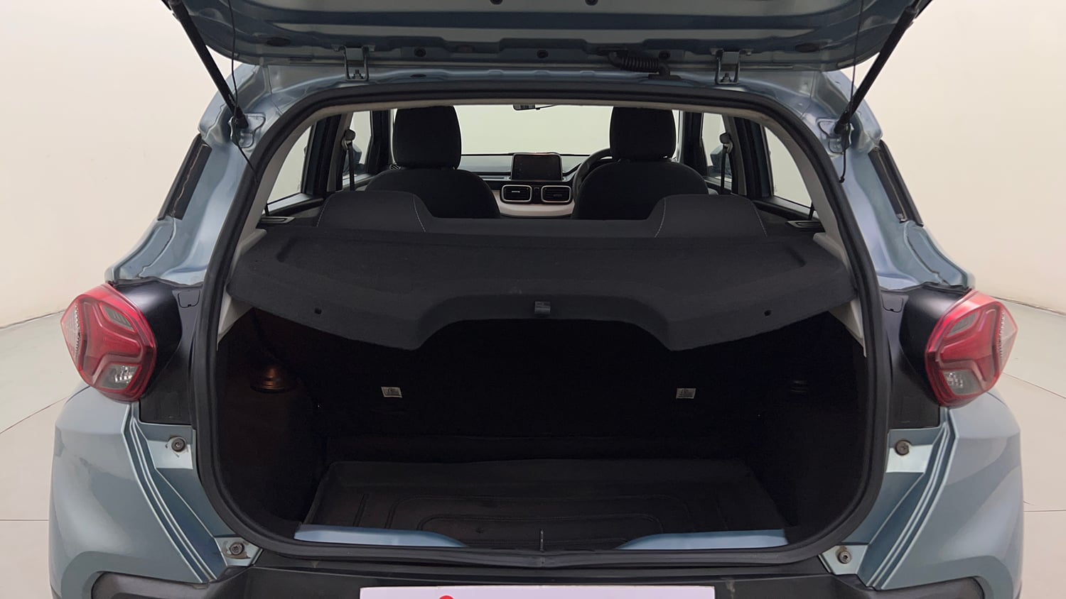 Used 2022 Tata Punch Accomplished AMT Petrol Automatic interior DICKY INSIDE VIEW