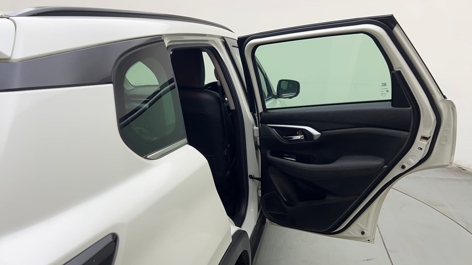 Used 2024 Toyota Urban Cruiser Hyryder V AT NeoDrive Petrol Automatic interior RIGHT REAR DOOR OPEN VIEW