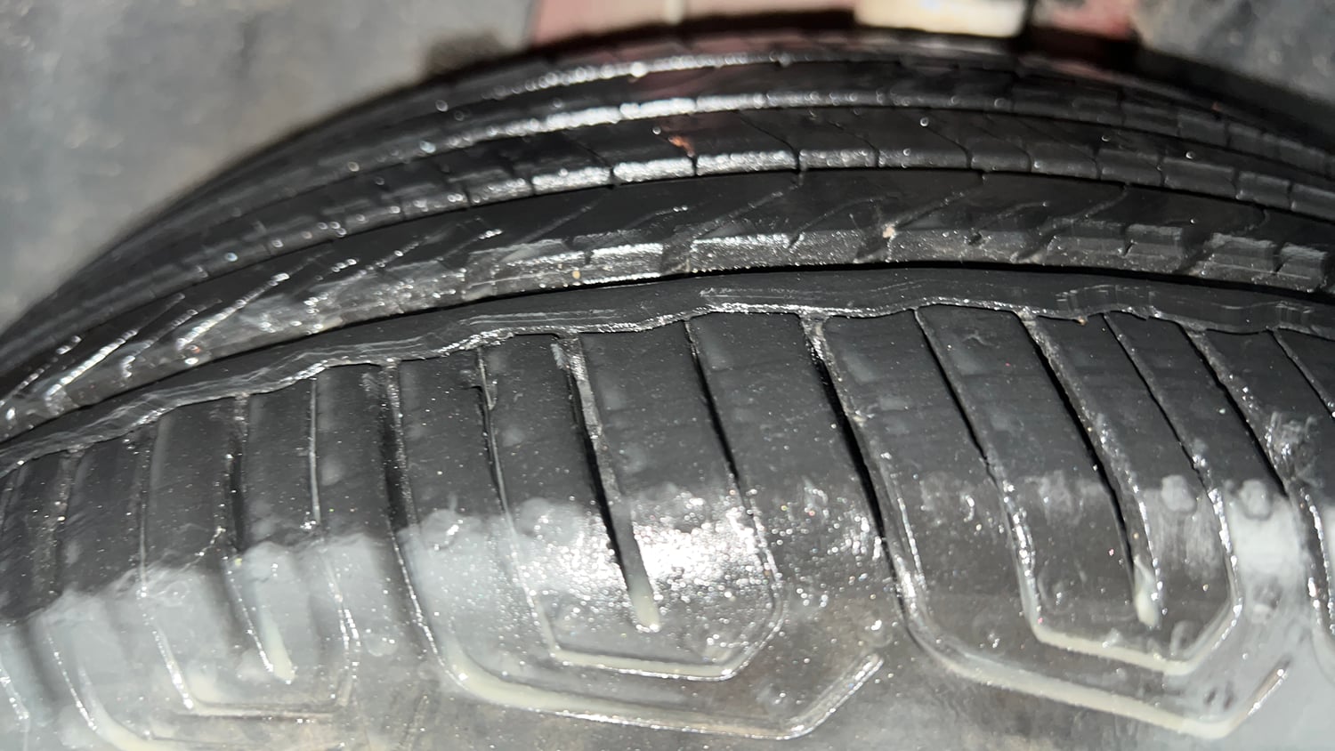 Used 2021 Maruti Suzuki Alto 800 LXi CNG Cng Manual tyres RIGHT FRONT TYRE TREAD VIEW