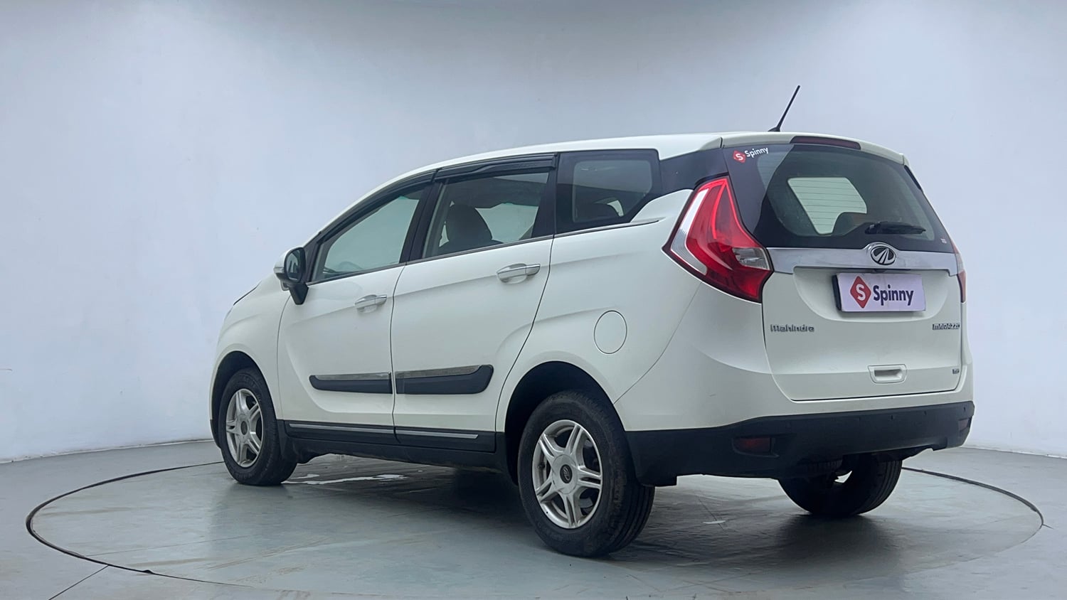 Used 2019 Mahindra Marazzo M6 7 STR Diesel Manual exterior LEFT REAR CORNER VIEW