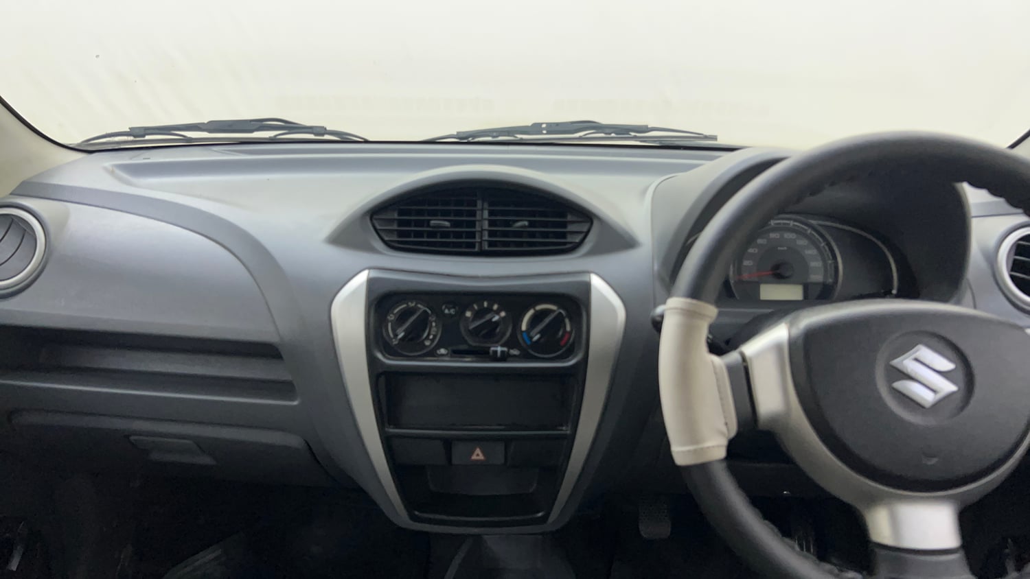 Used 2014 Maruti Suzuki Alto 800 Lxi Petrol Manual interior MUSIC SYSTEM & AC CONTROL VIEW