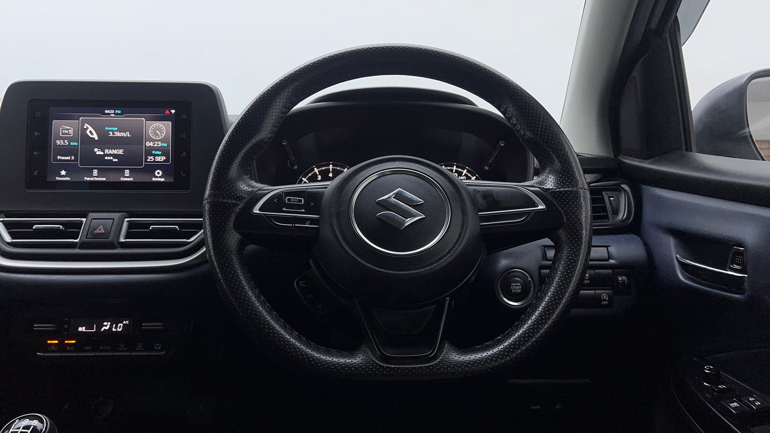Used 2024 Maruti Suzuki Baleno Zeta MT Petrol Manual interior STEERING VIEW