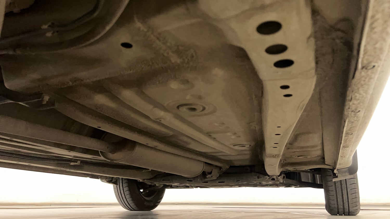 Used 2019 Maruti Suzuki Wagon R VXi 1.2 Petrol Manual extra REAR RIGHT UNDERBODY VIEW