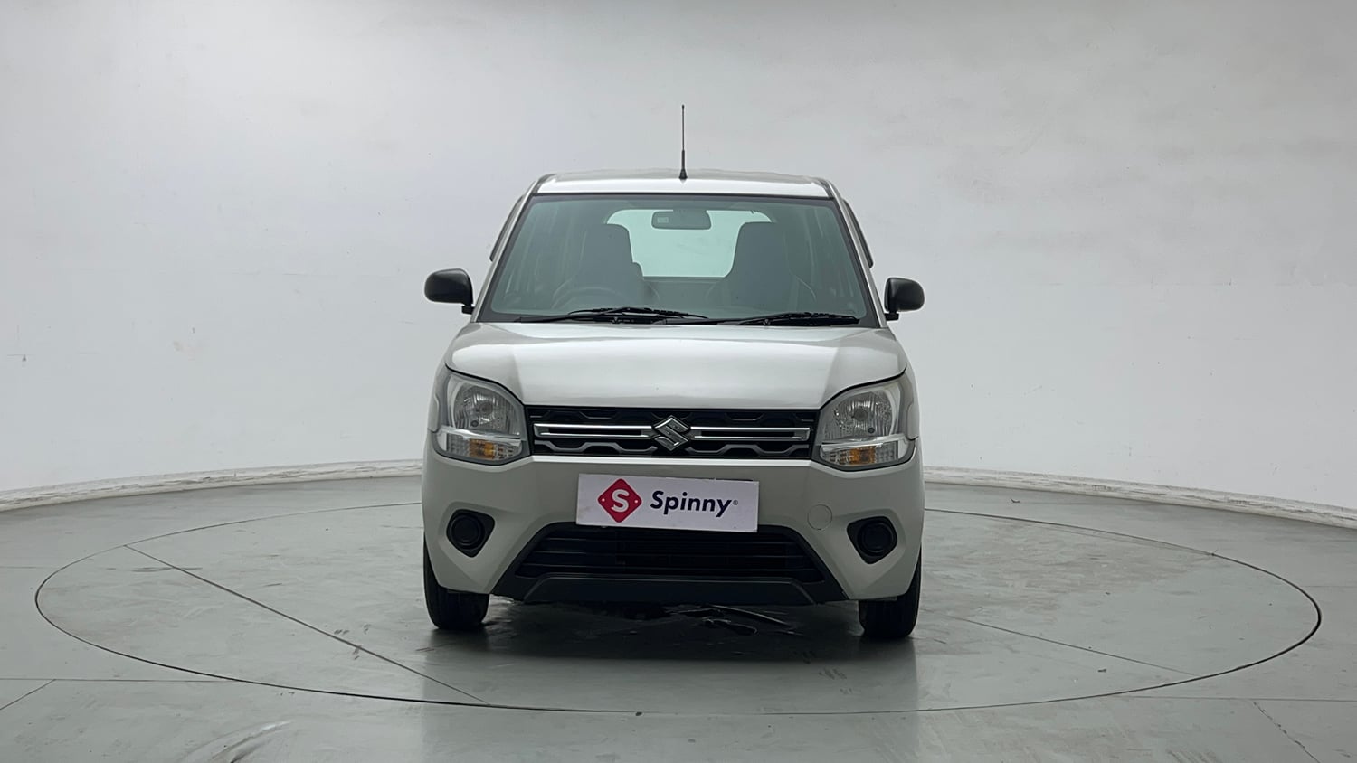 Used 2022 Maruti Suzuki Wagon R 1.0 LXi (O) 1.0 Petrol Manual exterior FRONT VIEW