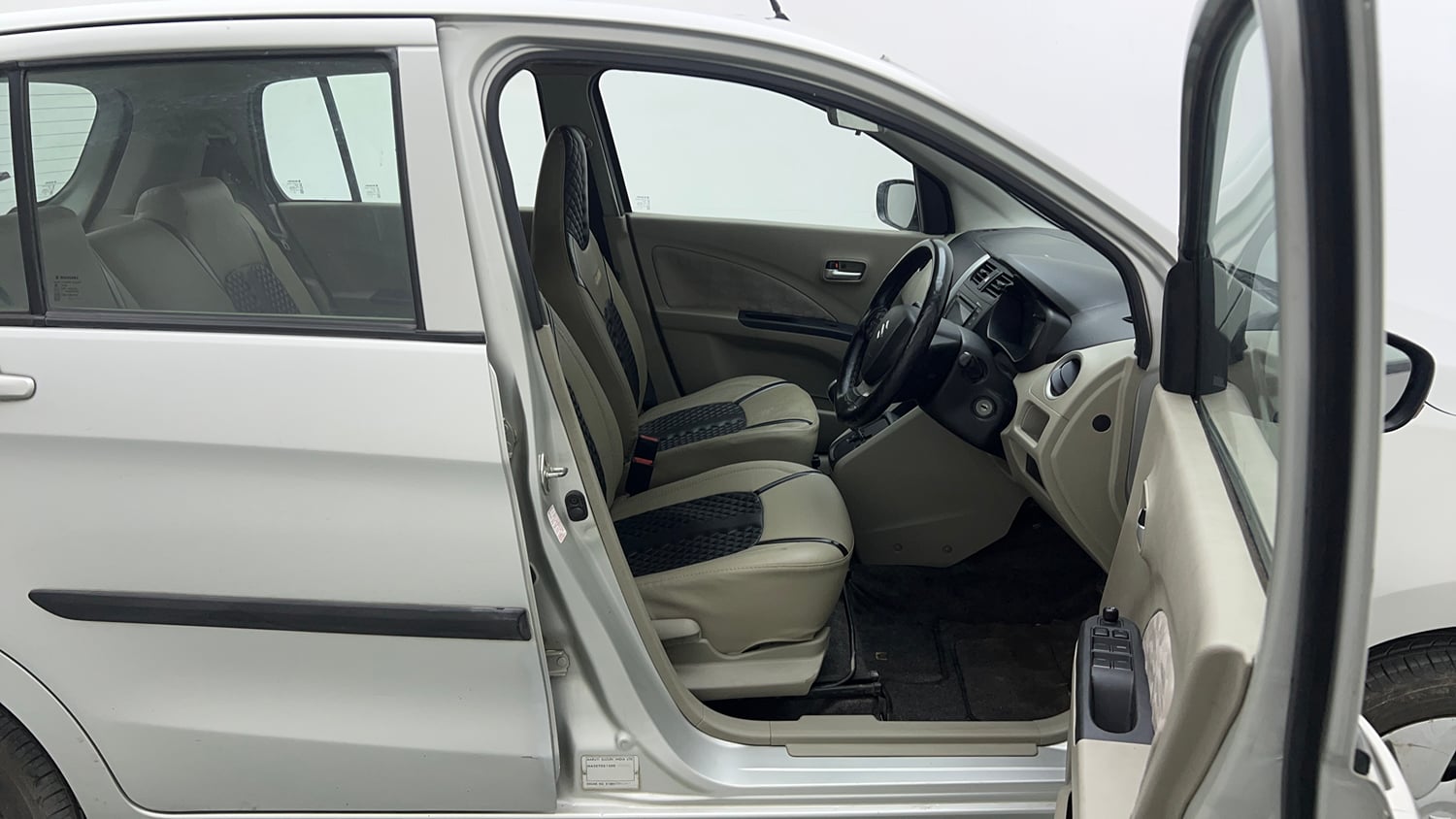 Used 2017 Maruti Suzuki Celerio ZXi AMT Petrol Automatic interior RIGHT SIDE FRONT DOOR CABIN VIEW
