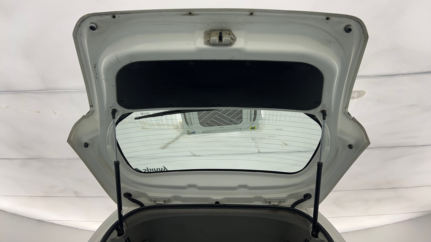Used 2017 Maruti Suzuki Wagon R 1.0 VXI Petrol + CNG (Outside Fitted) Cng Manual interior DICKY DOOR OPEN VIEW