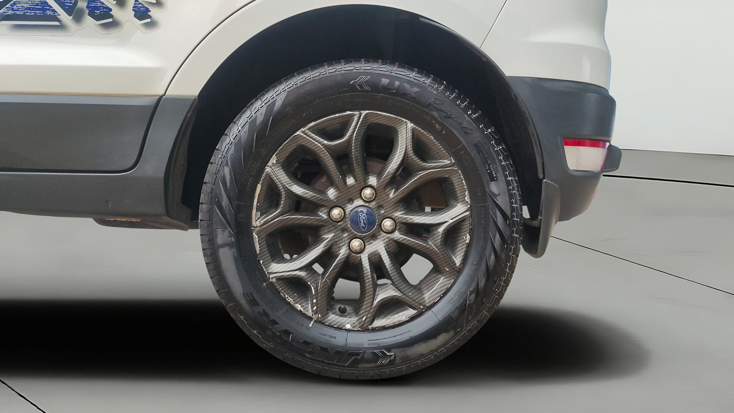 Used 2017 Ford EcoSport Ambiente 1.5L TDCi Diesel Manual tyres LEFT REAR TYRE RIM VIEW