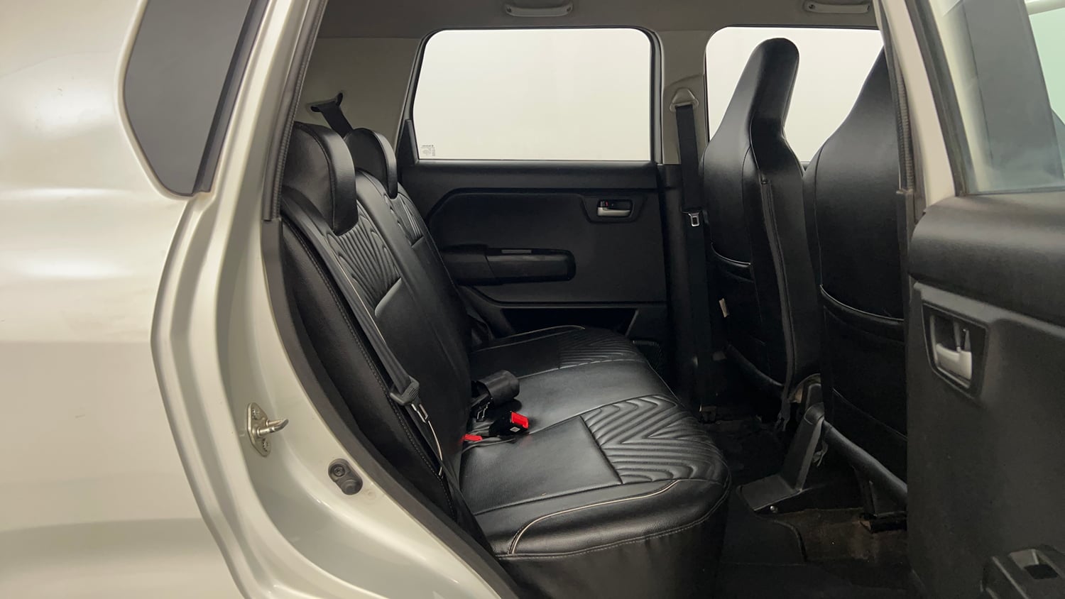 Used 2019 Maruti Suzuki Wagon R VXi 1.2 Petrol Manual interior RIGHT SIDE REAR DOOR CABIN VIEW