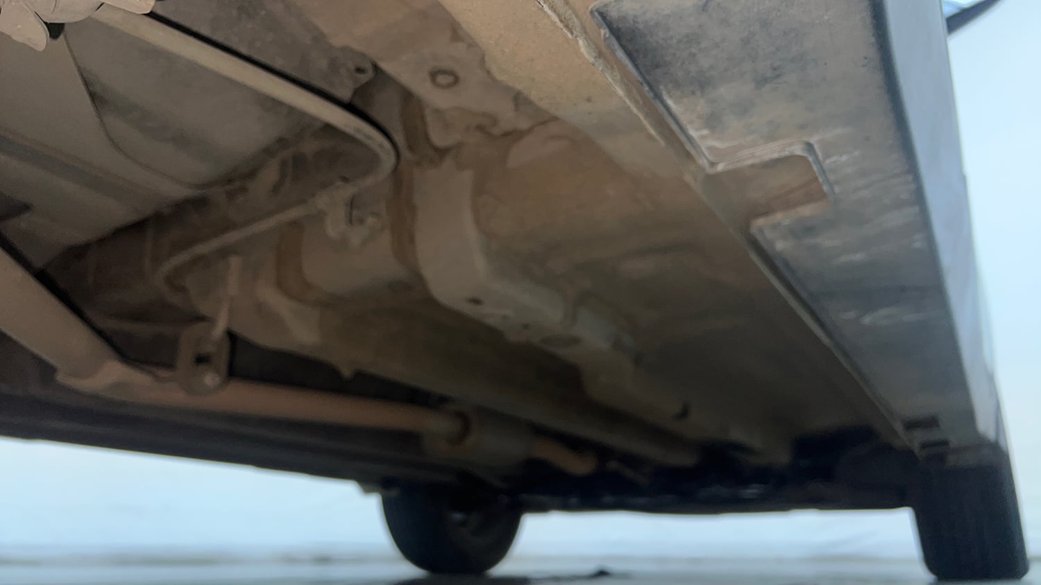 Used 2017 Hyundai Creta SX Plus 1.6 AT Petrol Petrol Automatic extra REAR RIGHT UNDERBODY VIEW