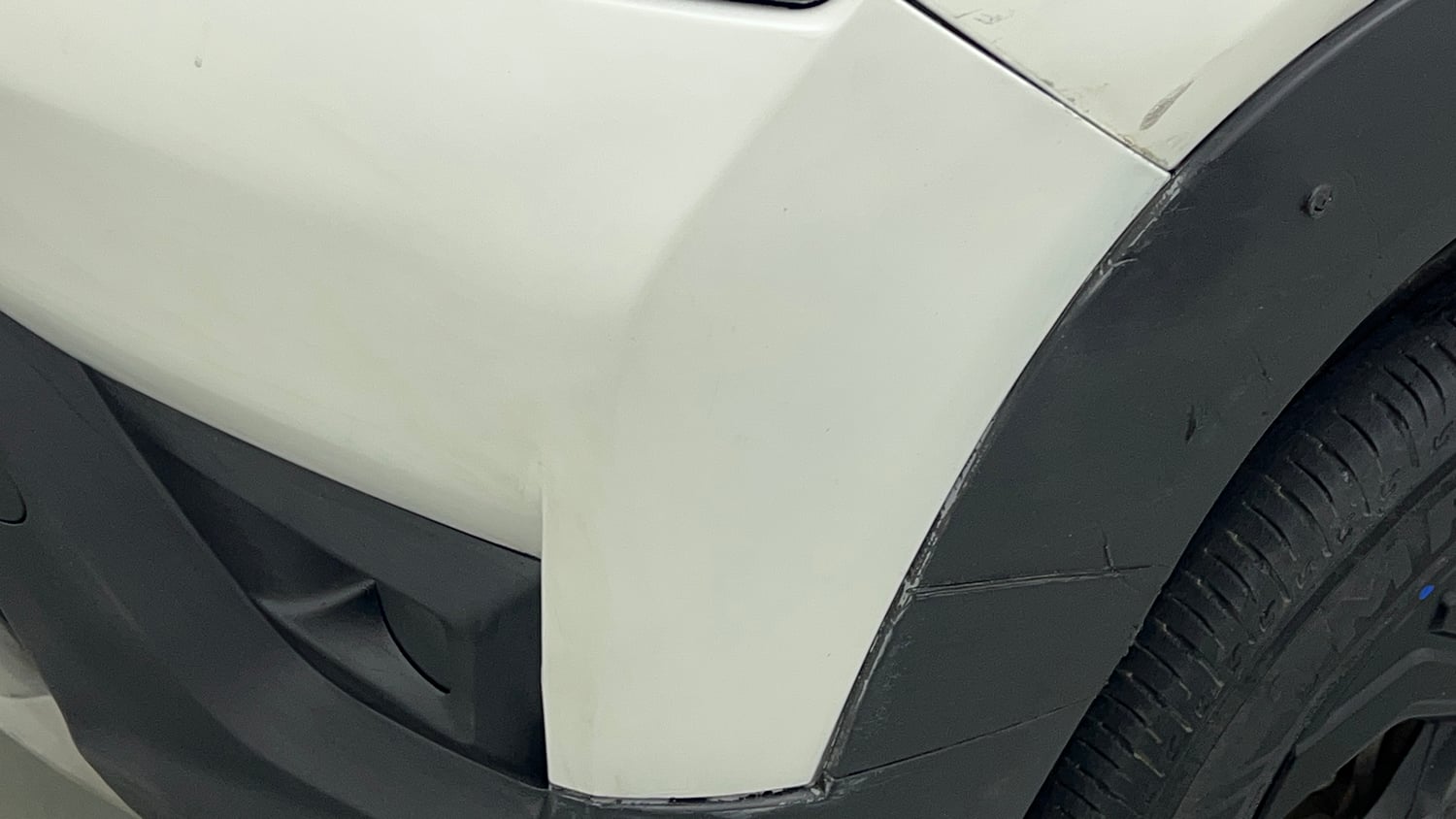 Used 2023 Maruti Suzuki Brezza ZXi Petrol Manual dents MINOR DENT