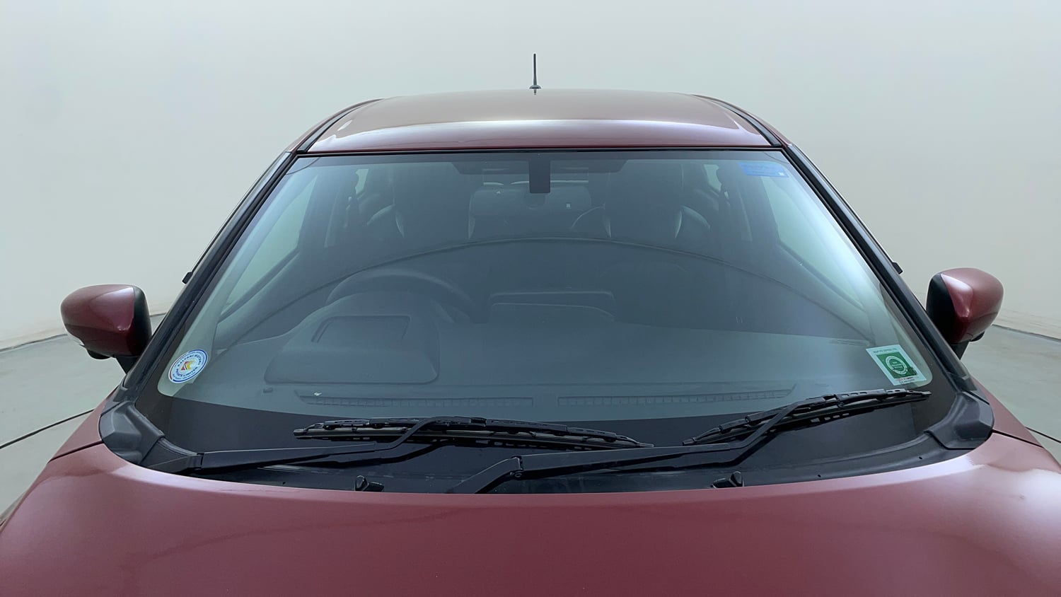 Used 2022 Maruti Suzuki Baleno Alpha MT Petrol Manual exterior FRONT WINDSHIELD VIEW