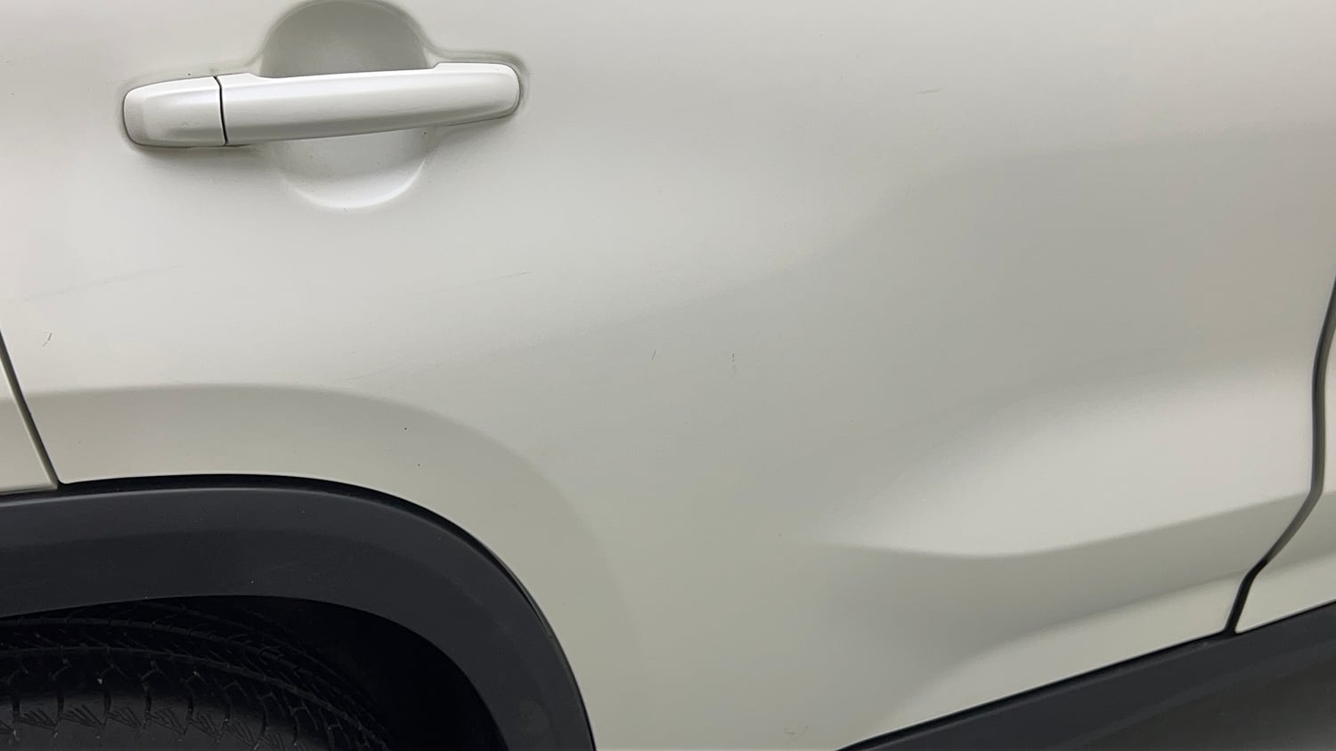Used 2024 Toyota Urban Cruiser Hyryder V AT NeoDrive Petrol Automatic dents MINOR SCRATCH