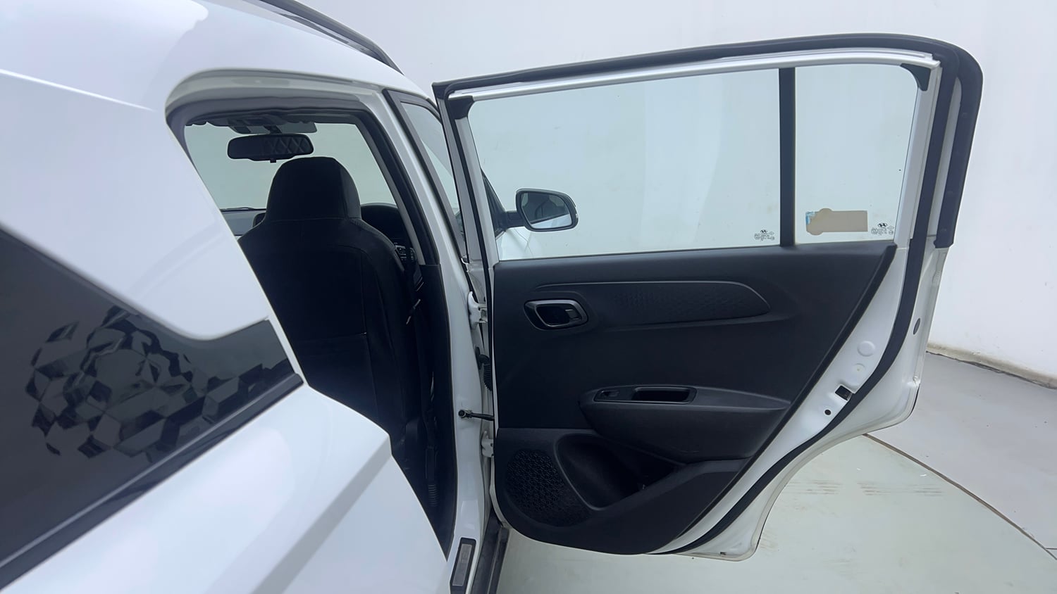 Used 2025 Hyundai Exter SX (O) Connect 1.2 MT Petrol Manual interior RIGHT REAR DOOR OPEN VIEW