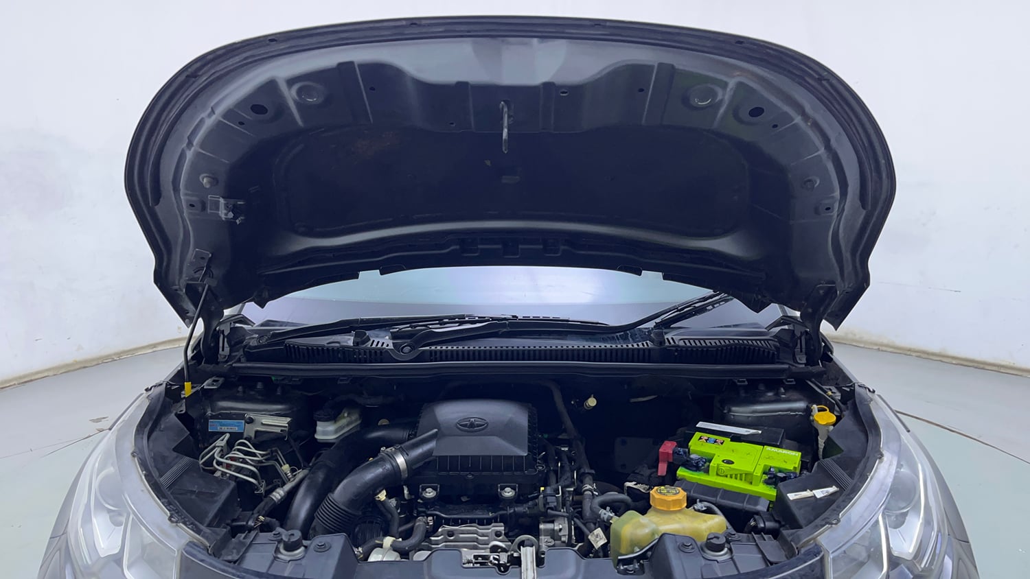 Used 2020 Tata Nexon XZA Plus (O) Dual Tone Petrol Automatic engine ENGINE & BONNET OPEN FRONT VIEW